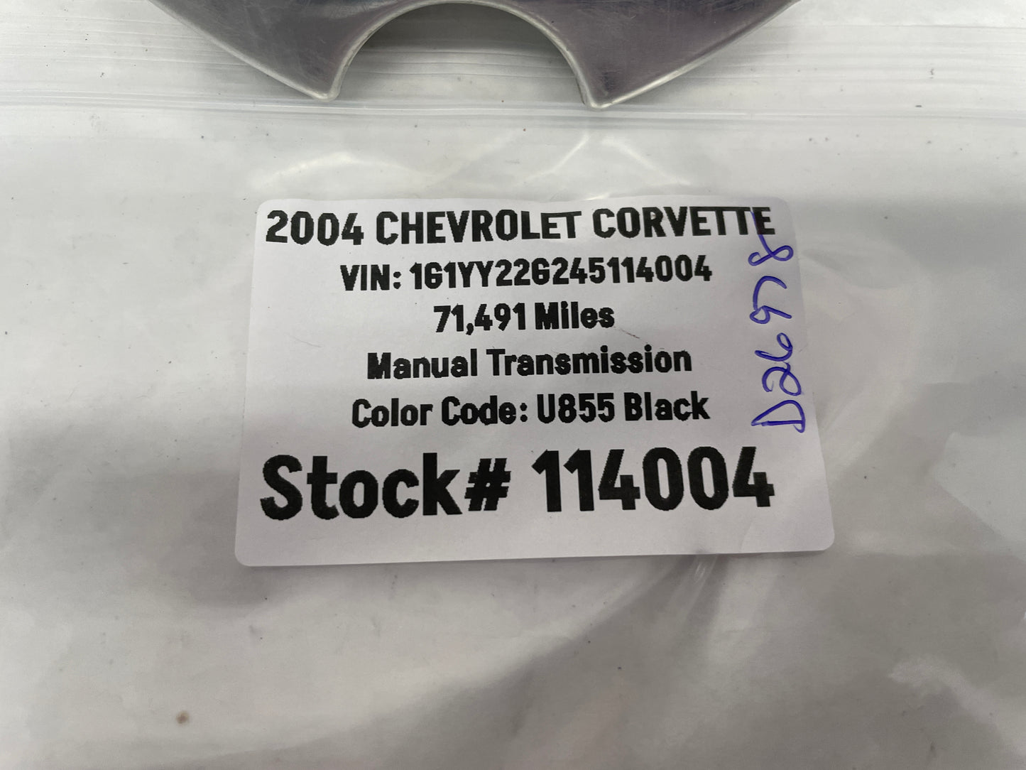 2004 Chevy C5 Corvette Wheel Center Cap OEM - Day's Parts Yard