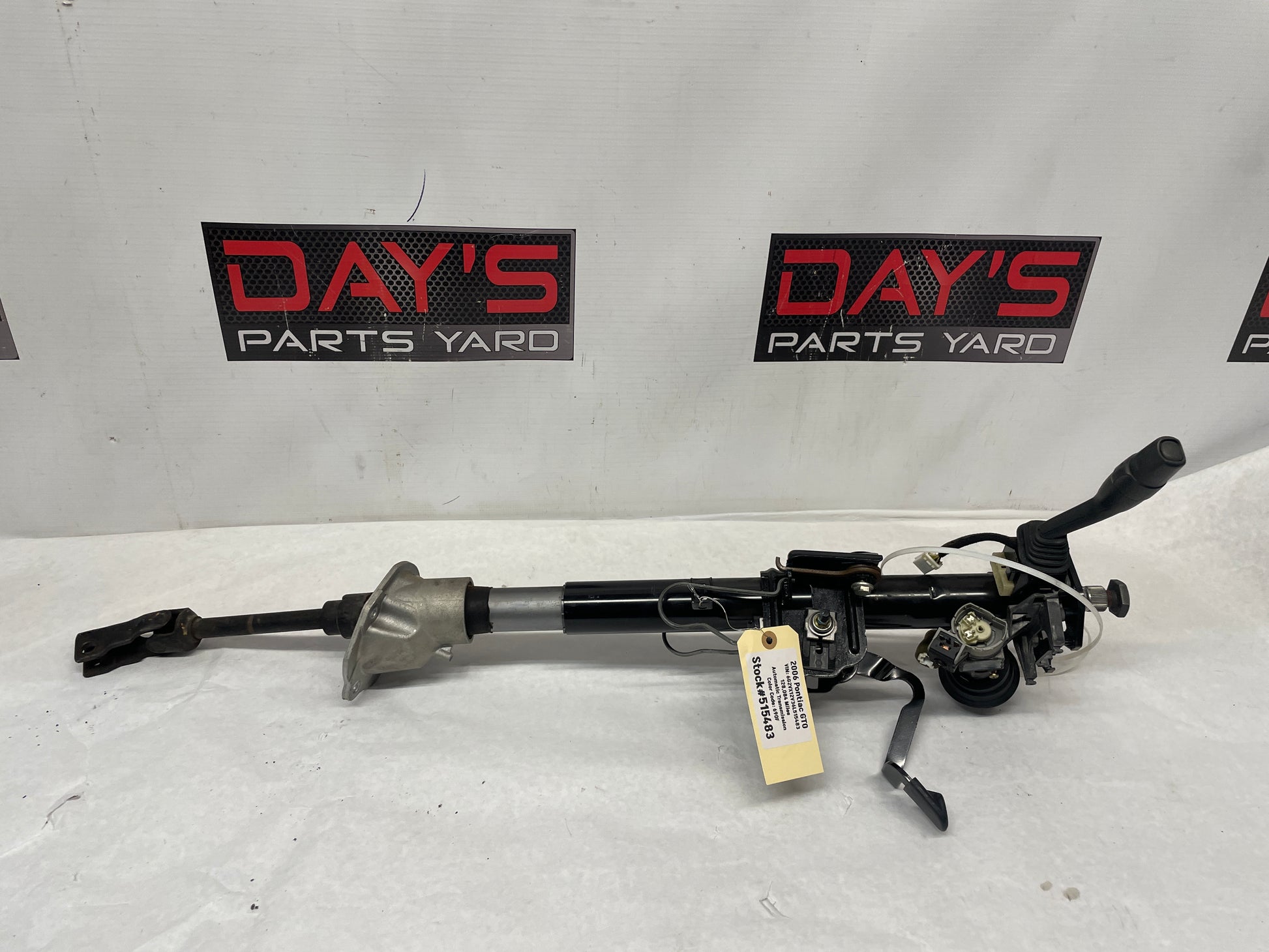 2006 Pontiac GTO Steering Column w/ Key OEM - Day's Parts Yard