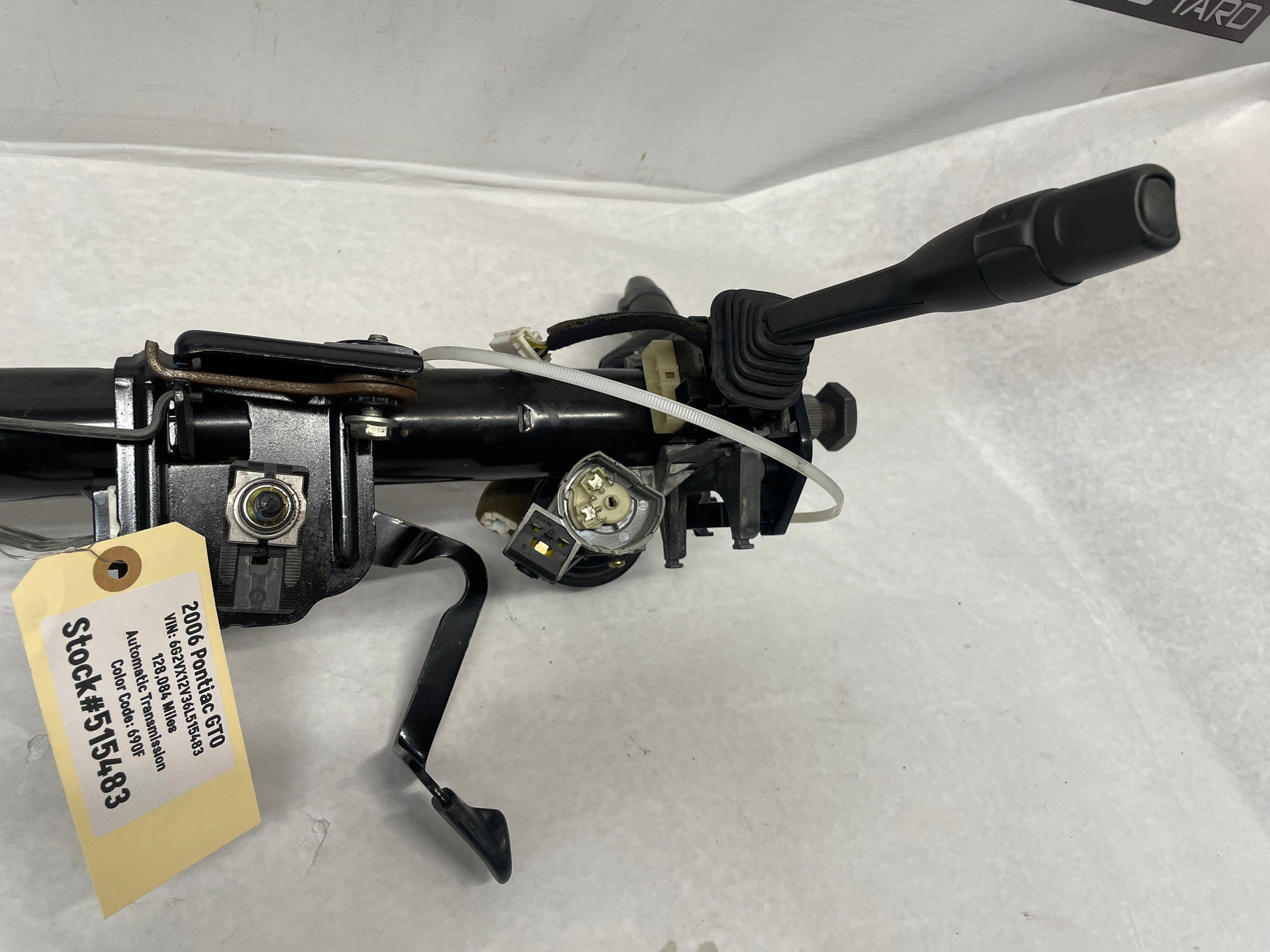 2006 Pontiac GTO Steering Column w/ Key OEM - Day's Parts Yard