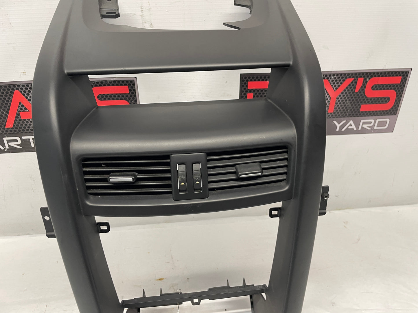 2008 Pontiac G8 GT Center Console Dash Radio Bezel Trim Panel OEM - Day's Parts Yard