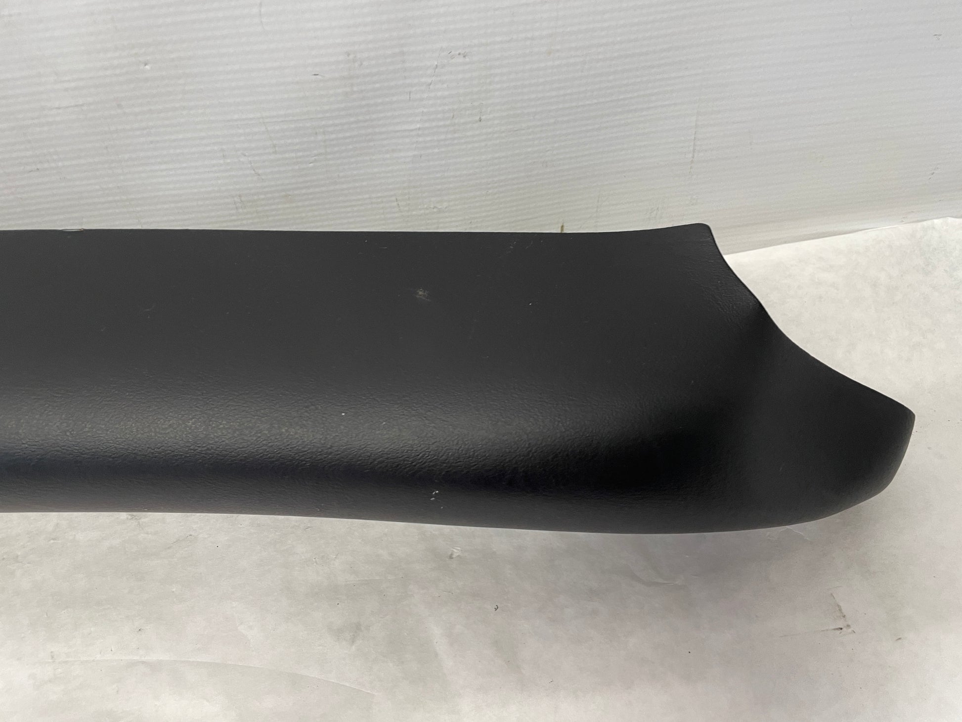 2004 Chevy C5 Corvette Interior A Pillar Trim Moldings RH & LH Black OEM - Day's Parts Yard
