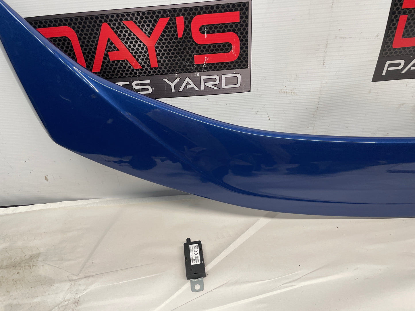 2023 Chevy Camaro SS Convertible Trunk Deck Lid Spoiler Wing Blue OEM