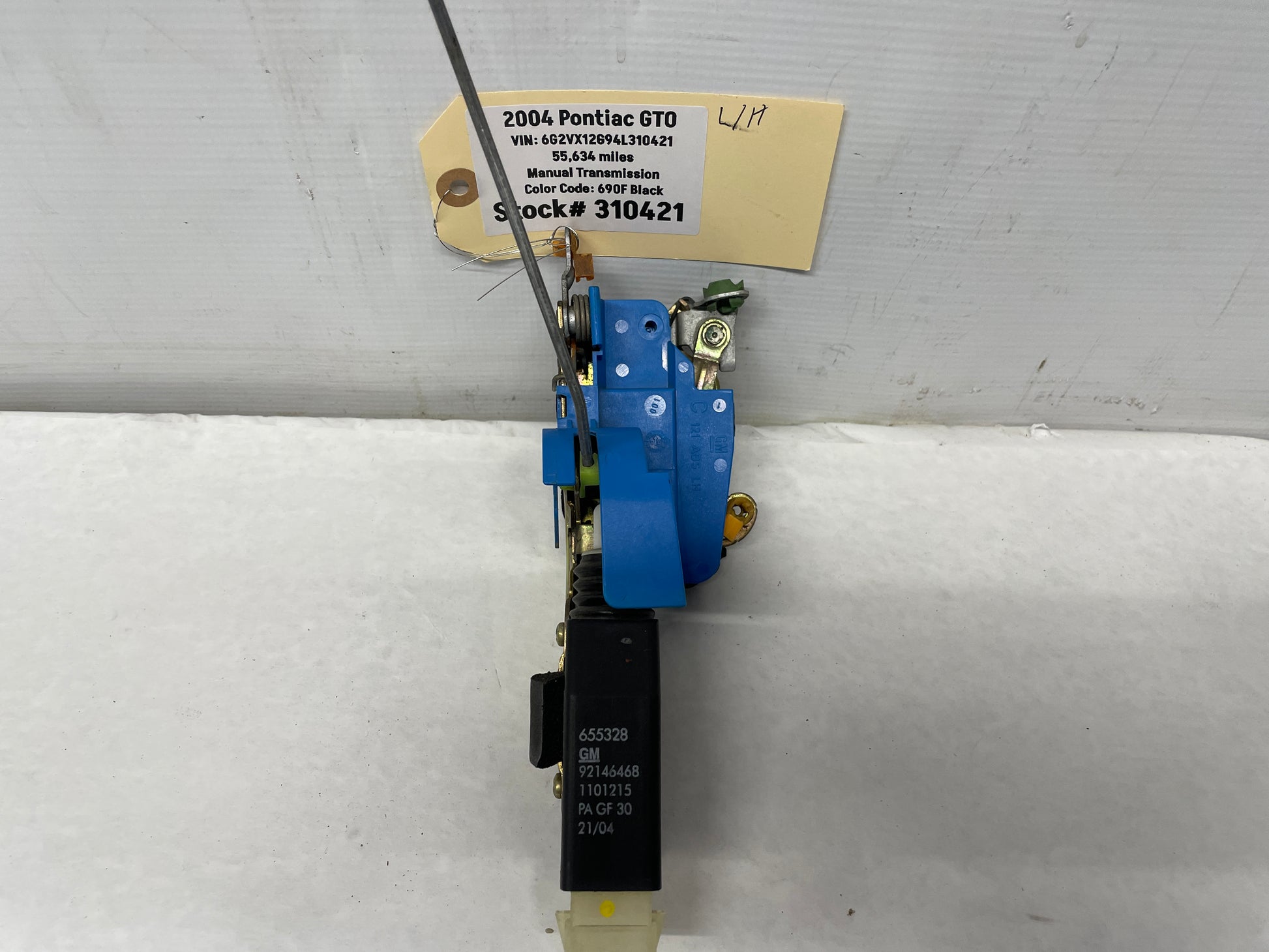 2004 Pontiac GTO LH Driver Door Lock Actuator Assembly OEM - Day's Parts Yard