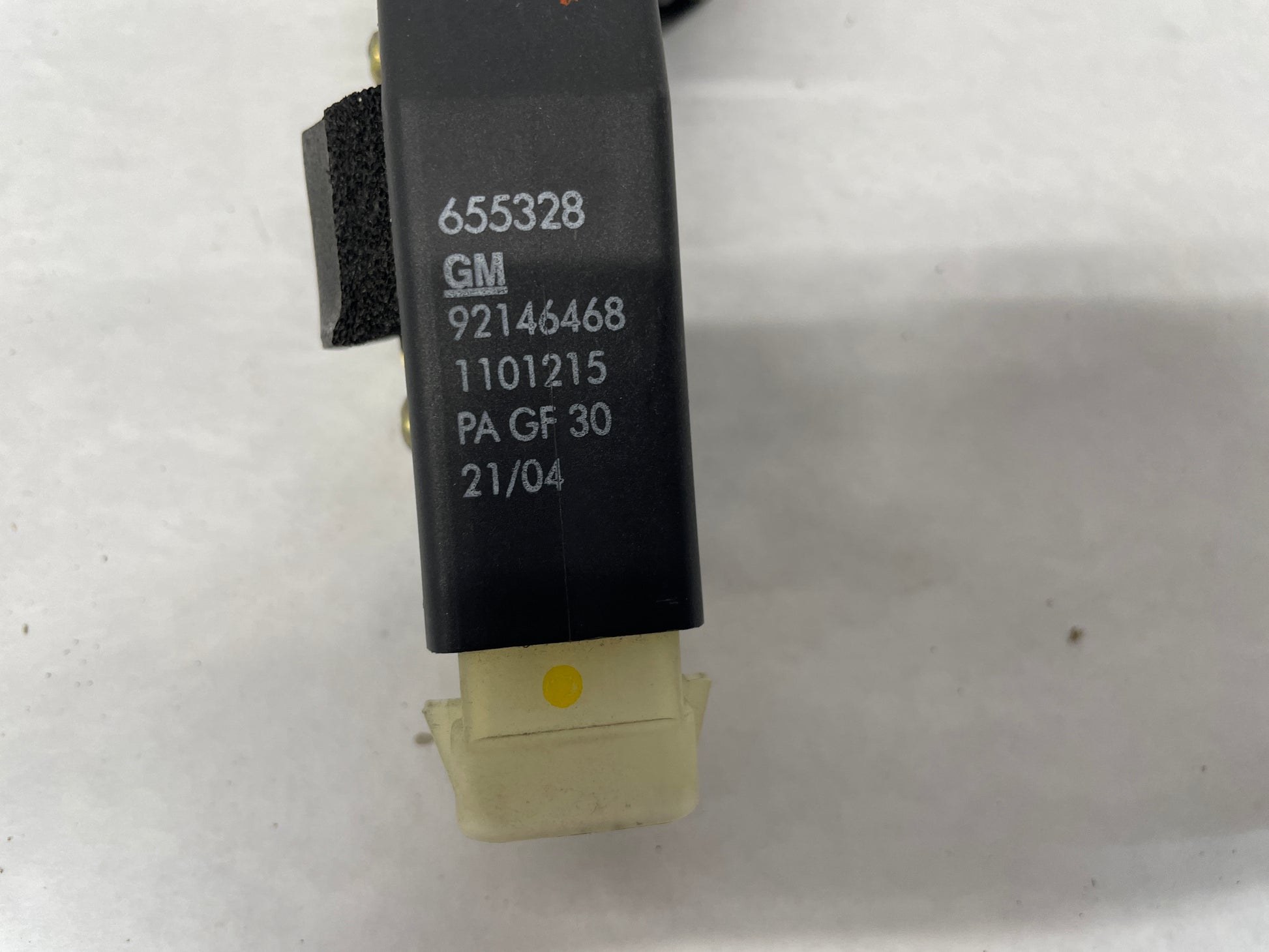 2004 Pontiac GTO LH Driver Door Lock Actuator Assembly OEM - Day's Parts Yard