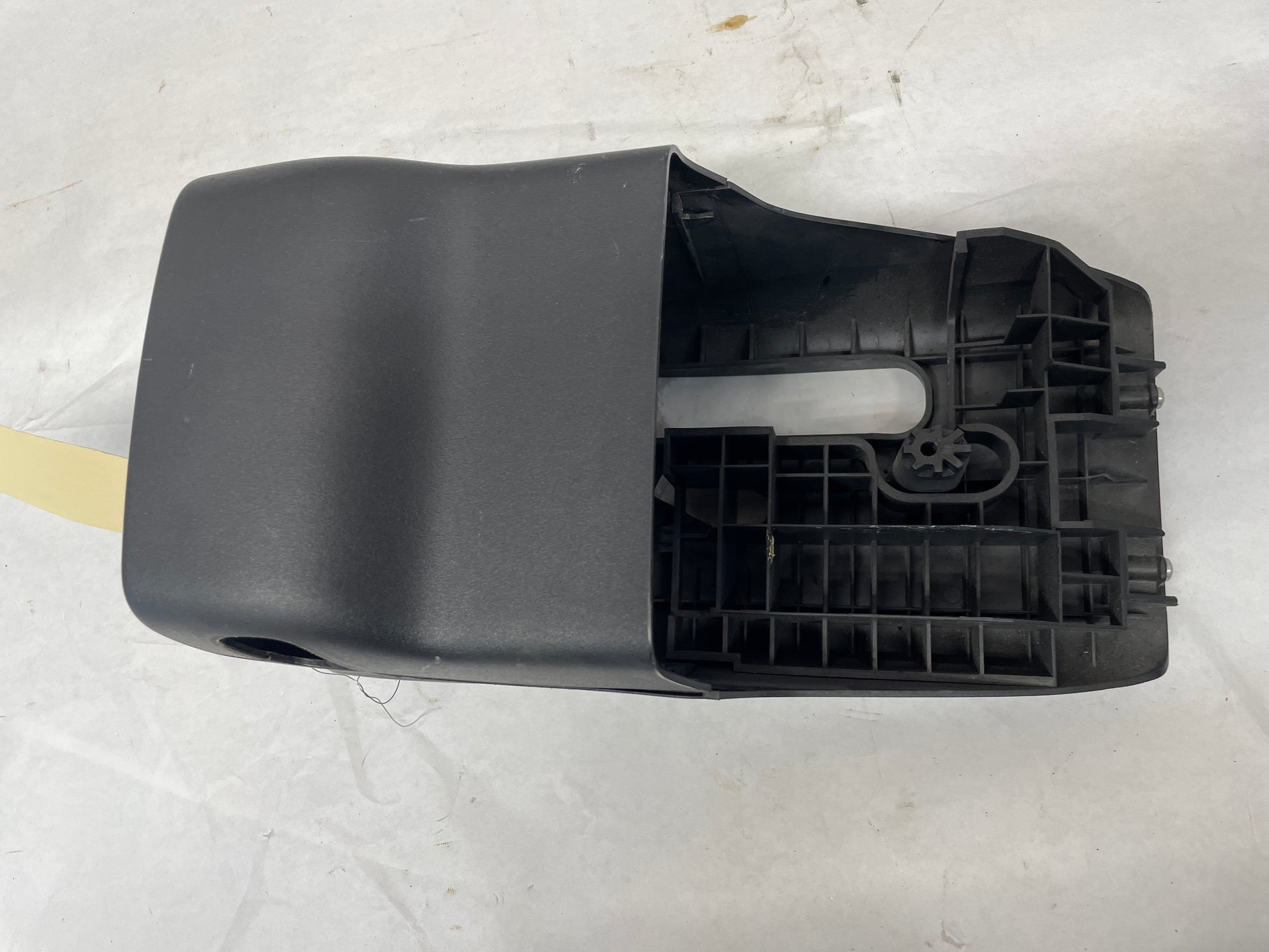 2008 Pontiac G8 GT Steering Column Calm Shell Shroud Cover Trim OEM - Day's Parts Yard