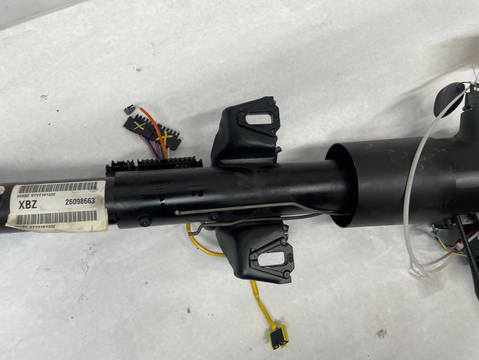 2002 Chevy Camaro Z28 Tilt Steering Column w/ Key OEM - Day's Parts Yard