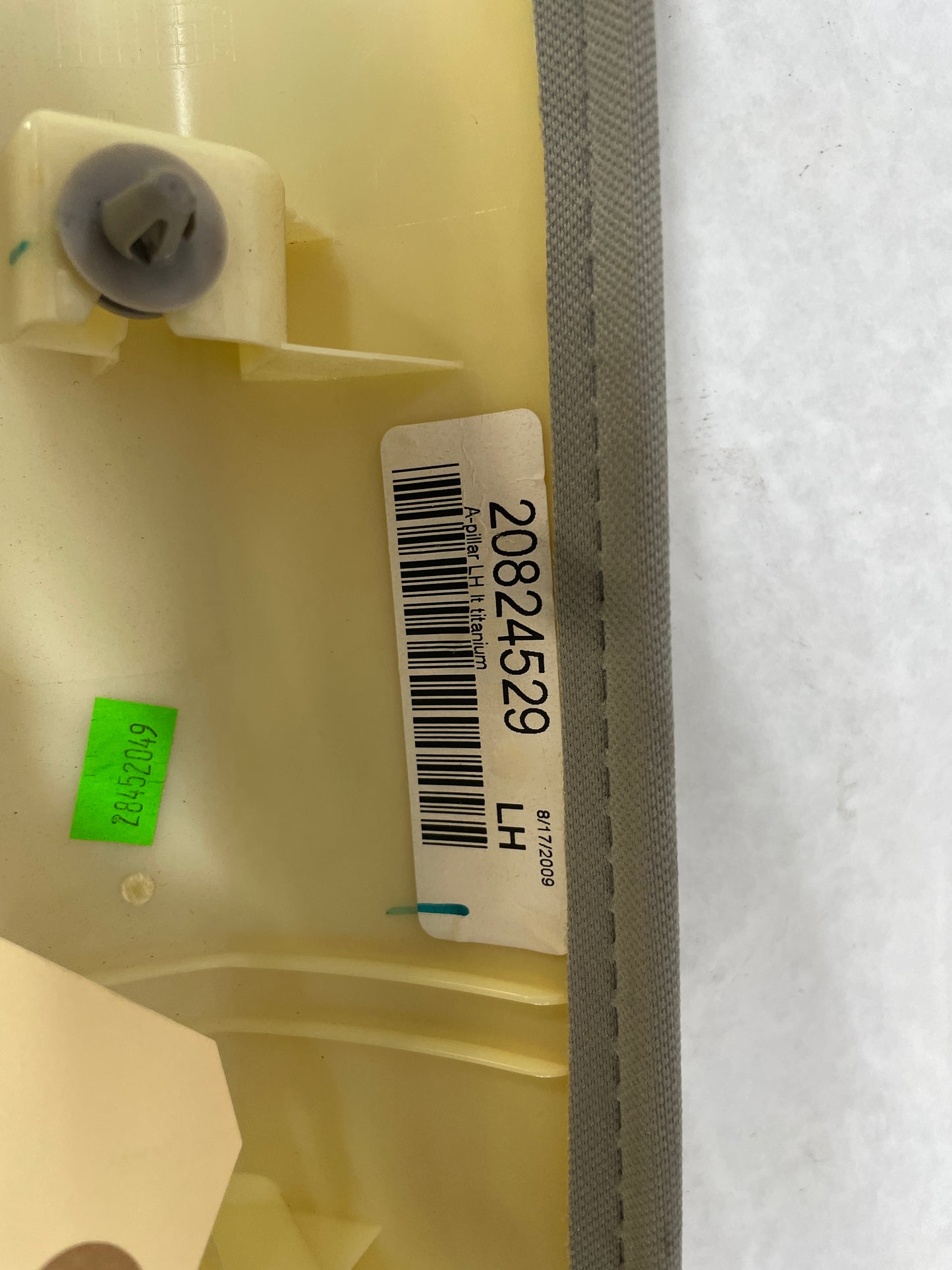 2010 Cadillac CTS-V Sedan RH & LH Interior A Pillar Windshield Trim Molding Panel OEM