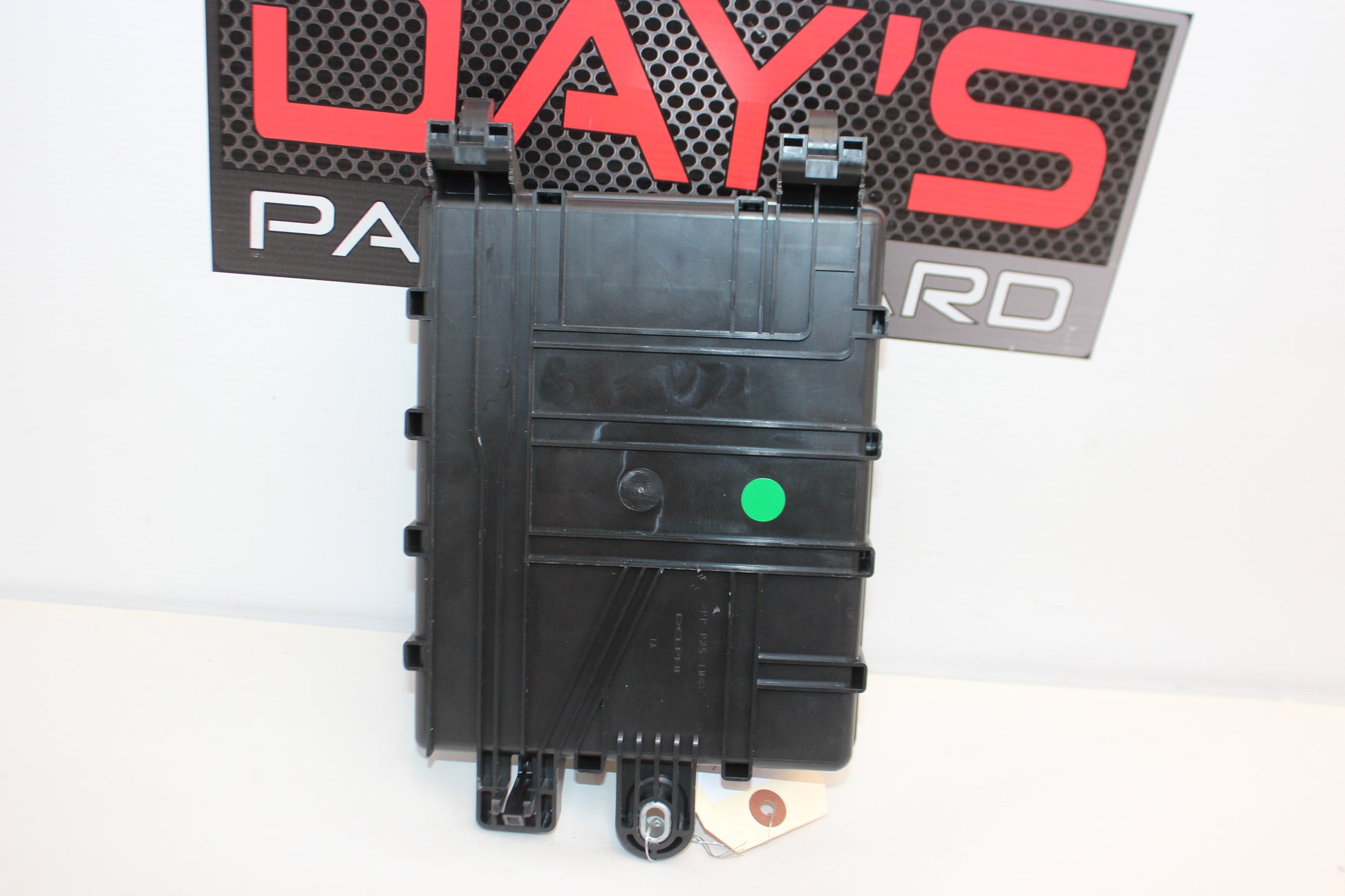 2016 Cadillac CTS-V Rear Cabin Fuse Box Block OEM - Day's Parts Yard