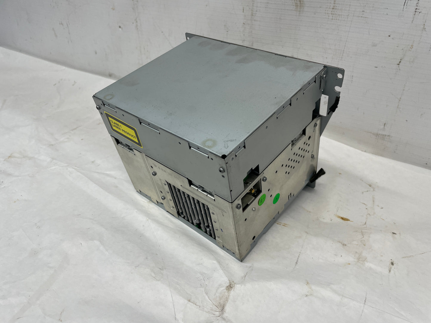 2008 Pontiac G8 GT C/D Radio Receiver Stereo Blaupunkdt Head Unit OEM - Day's Parts Yard