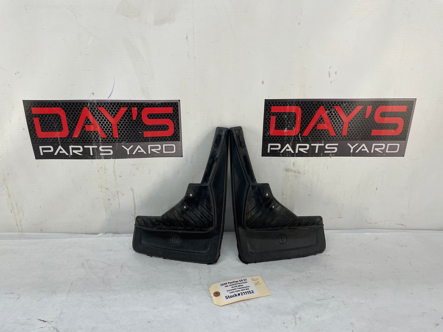 2009 Pontiac G8 GT RH & LH Rear Splash Guard Mud Flap OEM - Day's Parts Yard