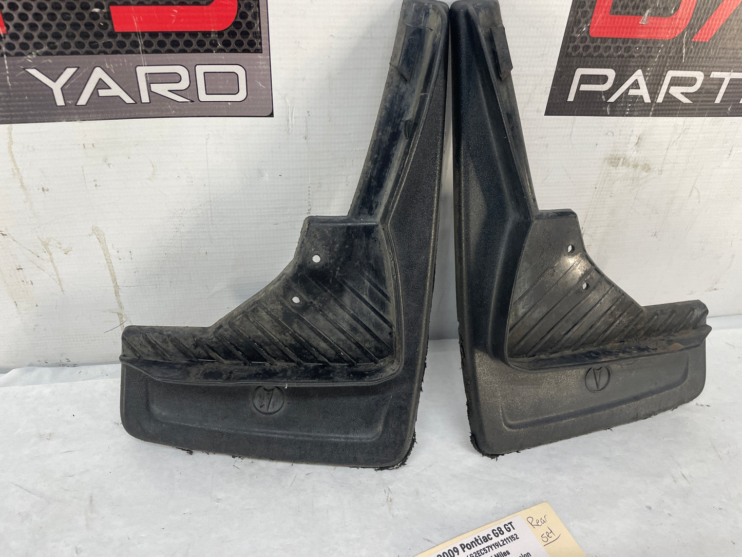 2009 Pontiac G8 GT RH & LH Rear Splash Guard Mud Flap OEM - Day's Parts Yard