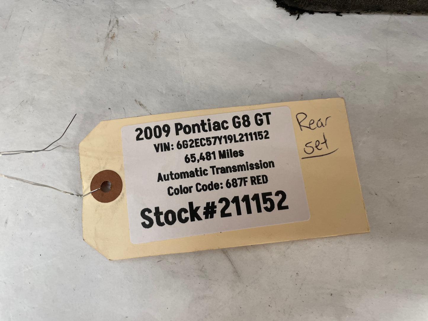 2009 Pontiac G8 GT RH & LH Rear Splash Guard Mud Flap OEM - Day's Parts Yard