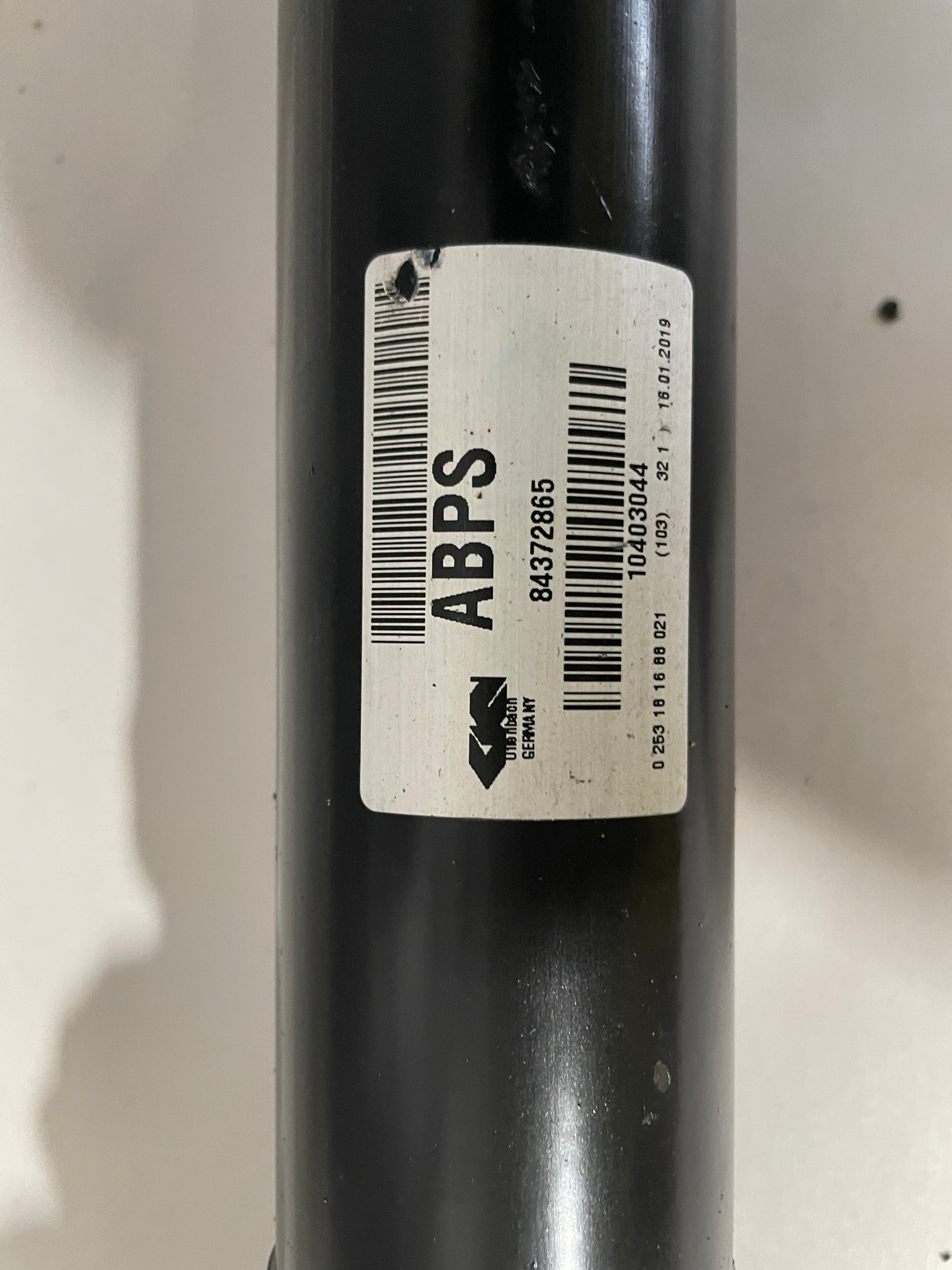 2019 Chevy Camaro ZL1 1LE RH Passenger Axle OEM - Day's Parts Yard