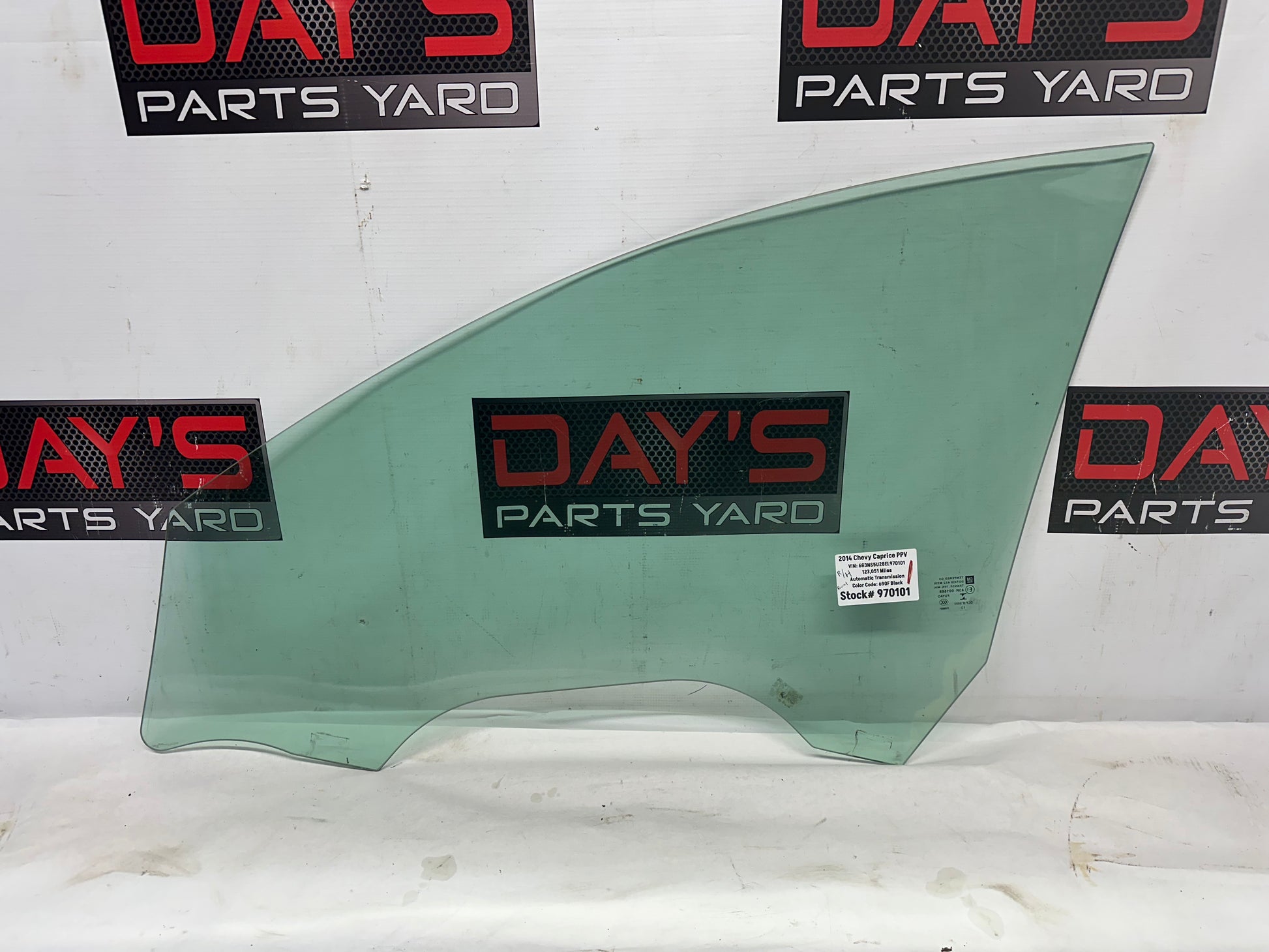 2014 Chevy Caprice PPV RH Passenger Front Door Window Glass OEM - Day's Parts Yard