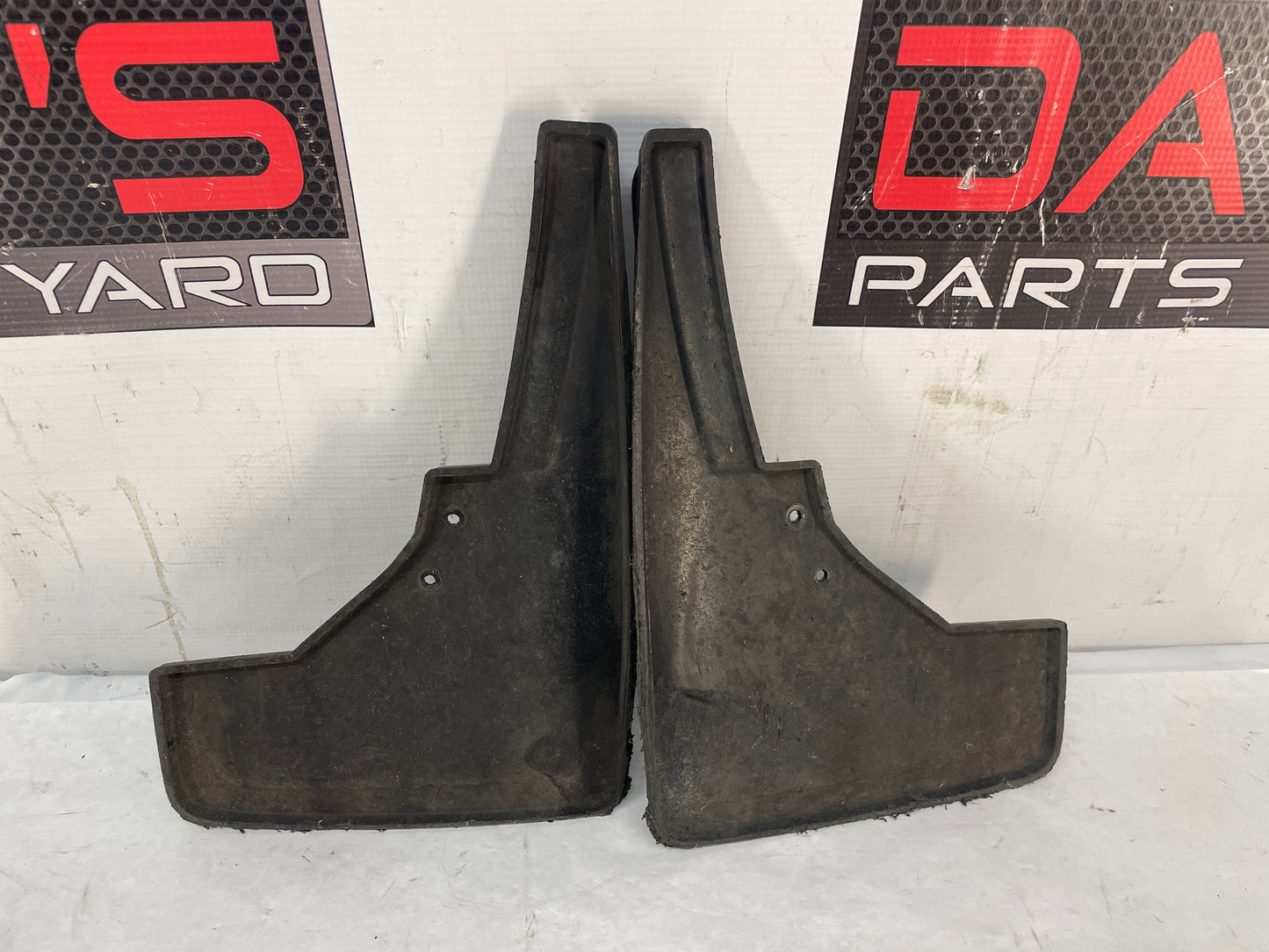 2009 Pontiac G8 GT RH & LH Rear Splash Guard Mud Flap OEM - Day's Parts Yard