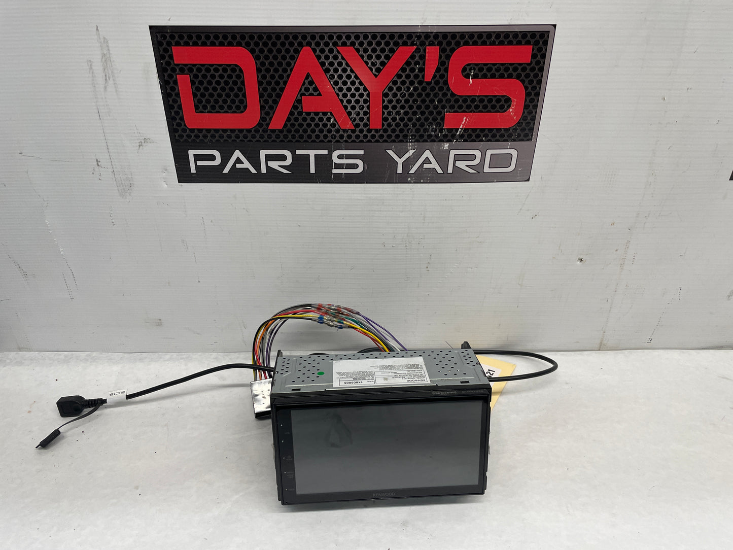 Kenwood DMX4707S 6.8” Car Digital Media Receiver with Apple CarPlay/Android Auto