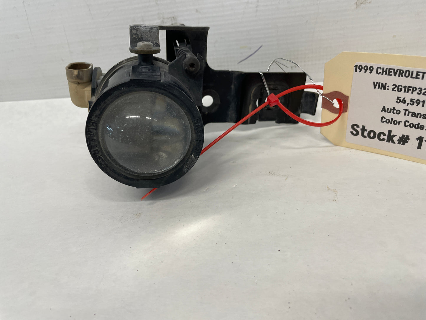 1999 Chevy Camaro Z28 SS RH Passenger Fog Light Lamp OEM