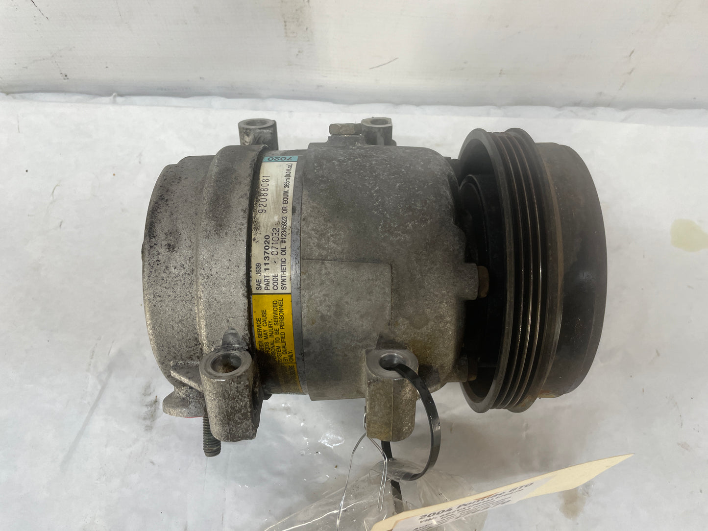 2004 Pontiac GTO AC Air Conditioner Compressor w/ Hardware OEM