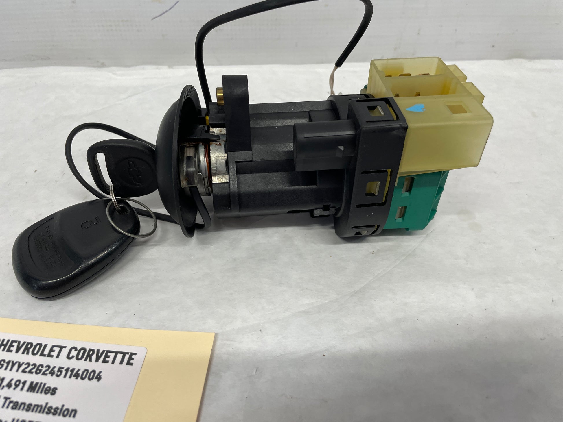 2004 Chevy C5 Corvette Ignition Switch w/ Key OEM - Day's Parts Yard