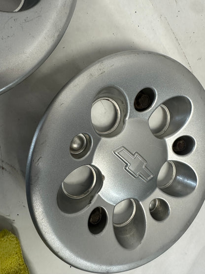 2014 Chevy Caprice PPV Wheel Hub Center Cap Silver OEM - Day's Parts Yard