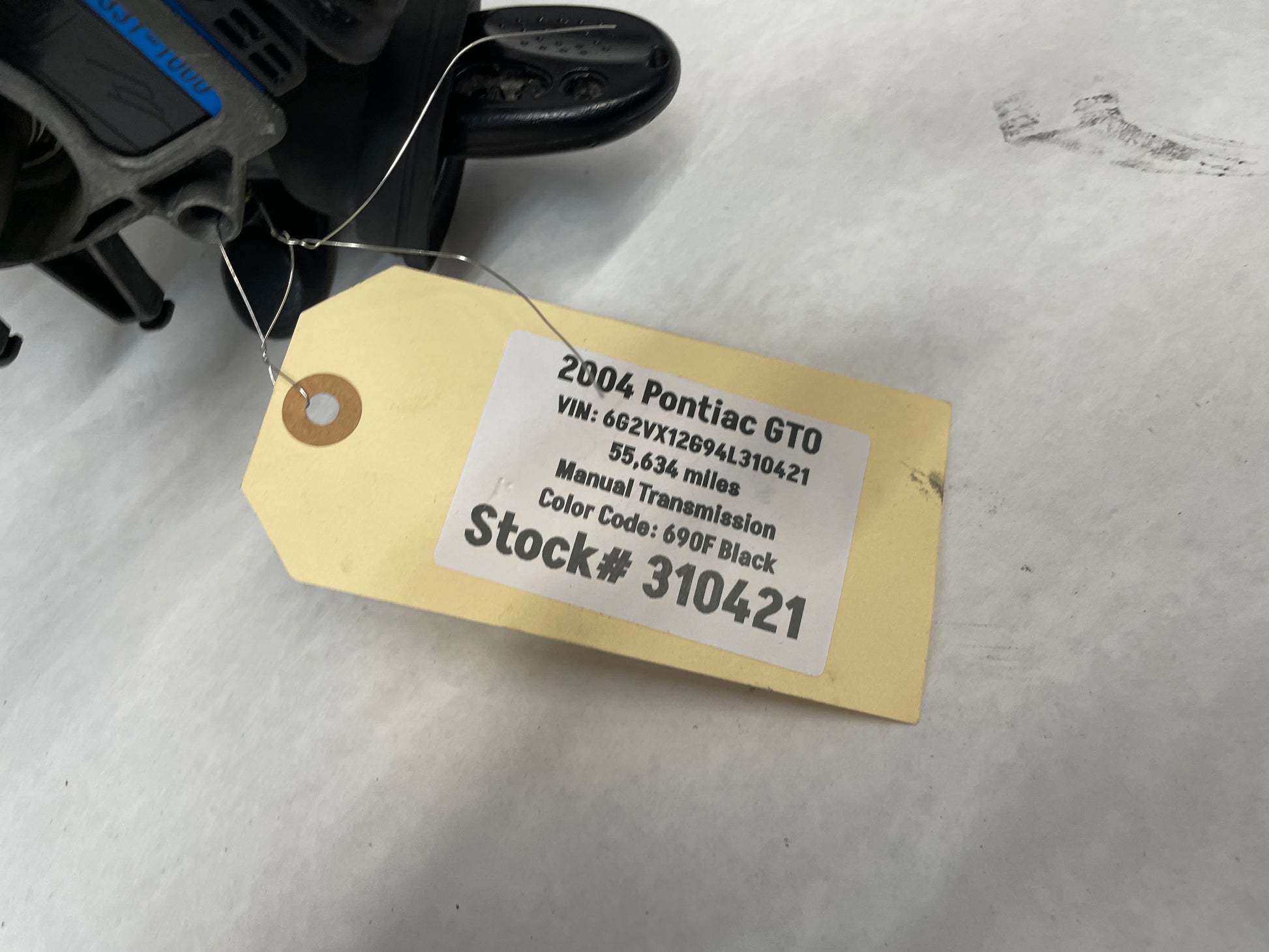 2004 Pontiac GTO Steering Column w/ Key OEM - Day's Parts Yard