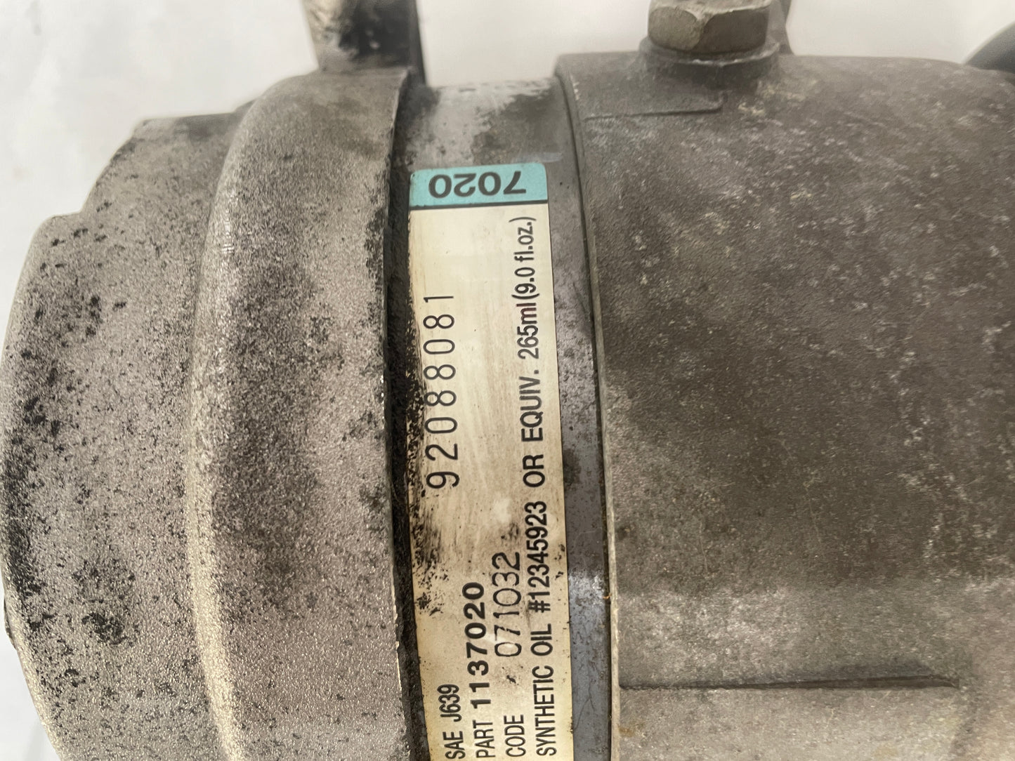 2004 Pontiac GTO AC Air Conditioner Compressor w/ Hardware OEM