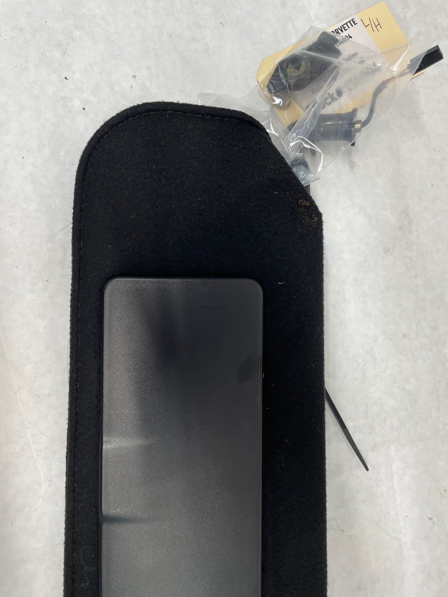 2004 Chevy C5 Corvette RH & LH Sun Visor Sunvisors w/ Clips OEM - Day's Parts Yard