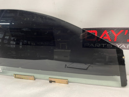 2004 Pontiac GTO RH Passenger Front Door Window Glass OEM - Day's Parts Yard