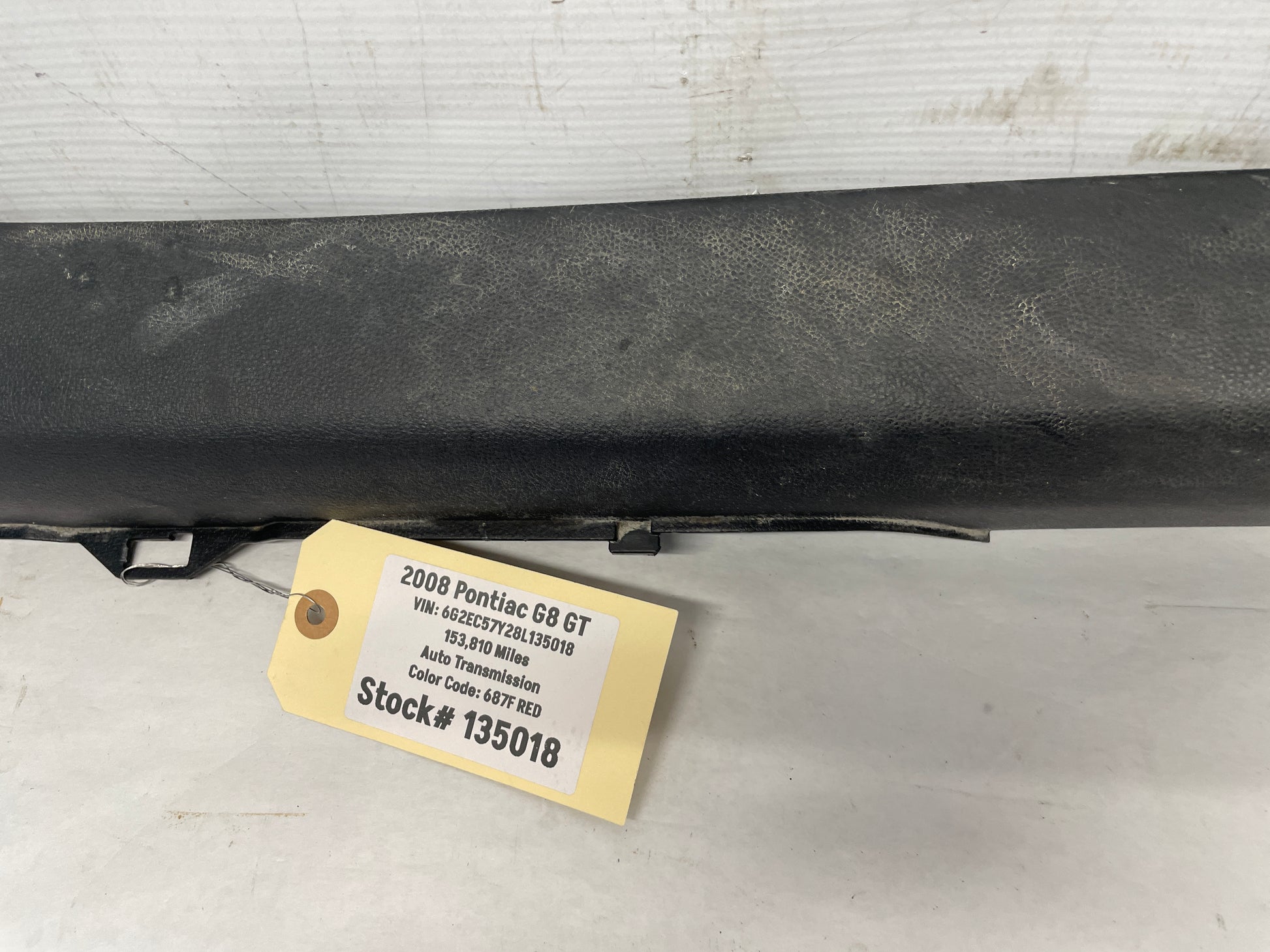 2008 Pontiac G8 GT LH Driver Front Interior Sill Carpet Retainer Panel Scuff Plate Trim OEM - Day's Parts Yard