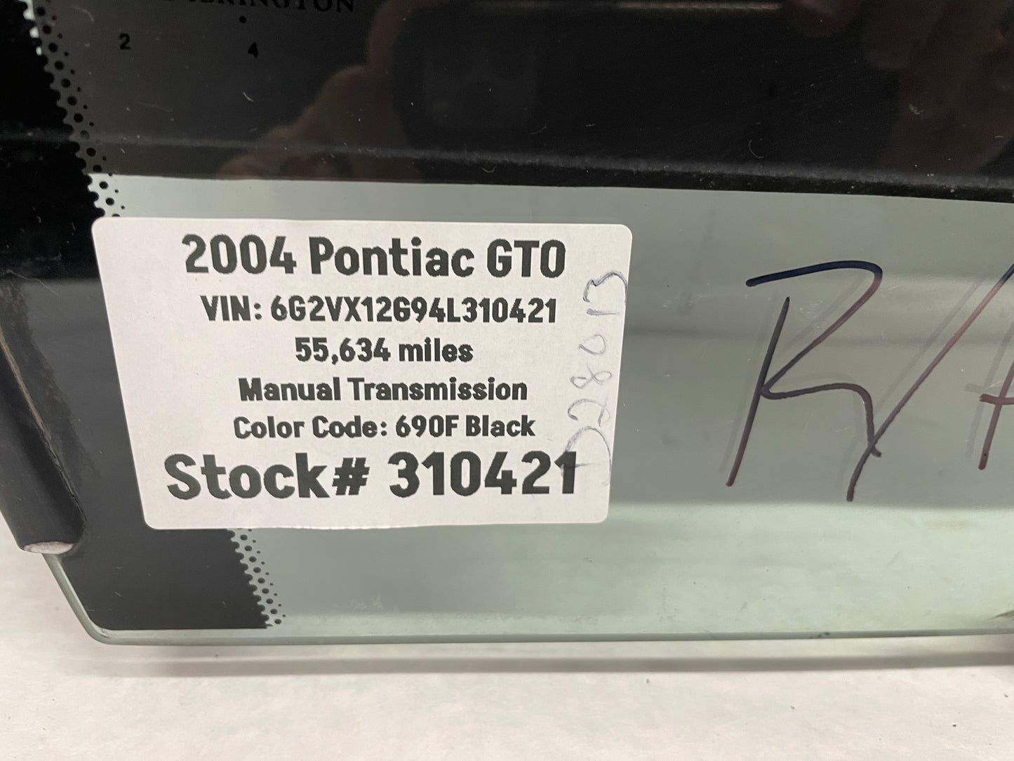 2004 Pontiac GTO RH Passenger Front Door Window Glass OEM - Day's Parts Yard