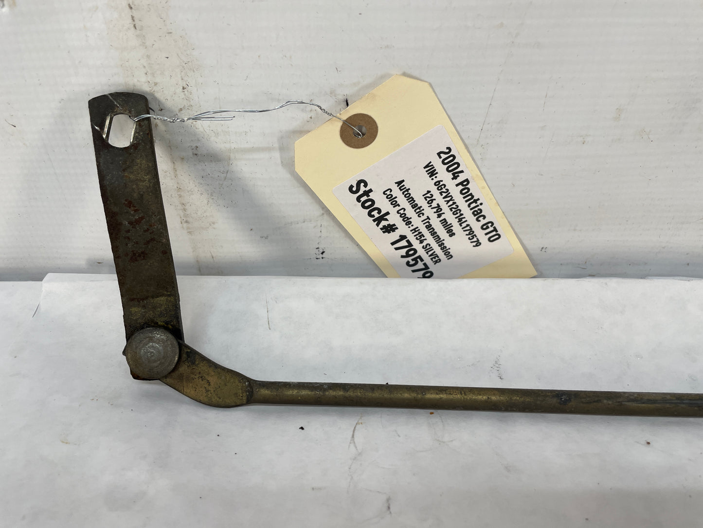 2004 Pontiac GTO Automatic Transmission Shifter Linkage Rod OEM