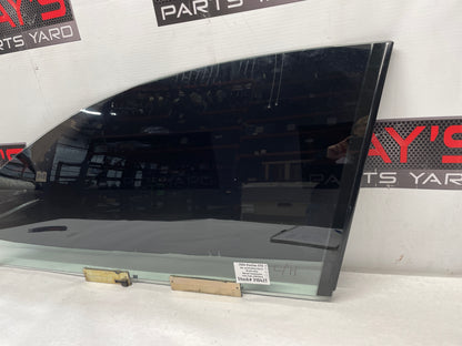 2004 Pontiac GTO LH Driver Front Door Window Glass OEM - Day's Parts Yard