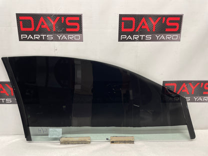 2004 Pontiac GTO LH Driver Front Door Window Glass OEM - Day's Parts Yard