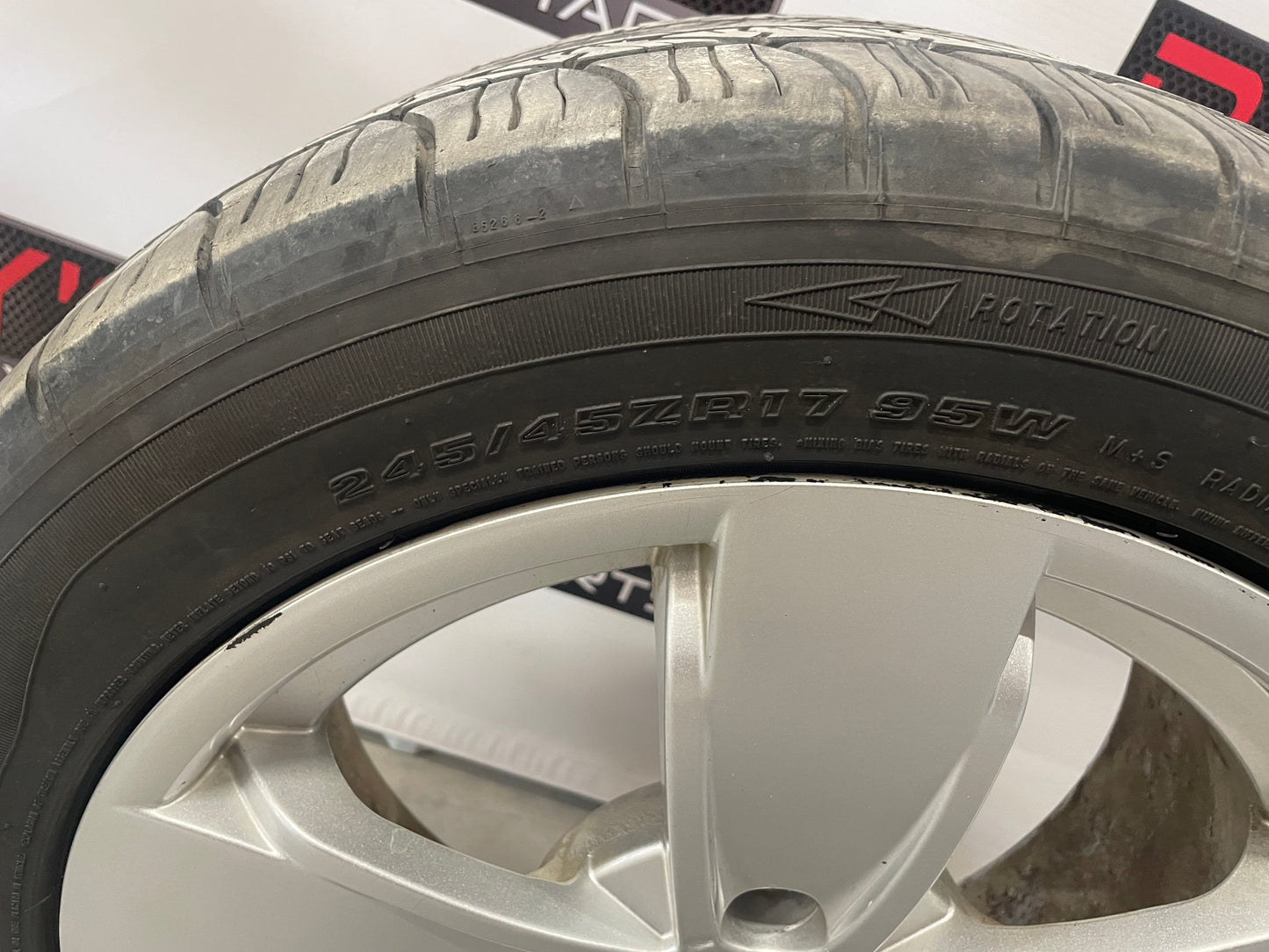 2006 Pontiac GTO Wheel & Tire 17X8 OEM