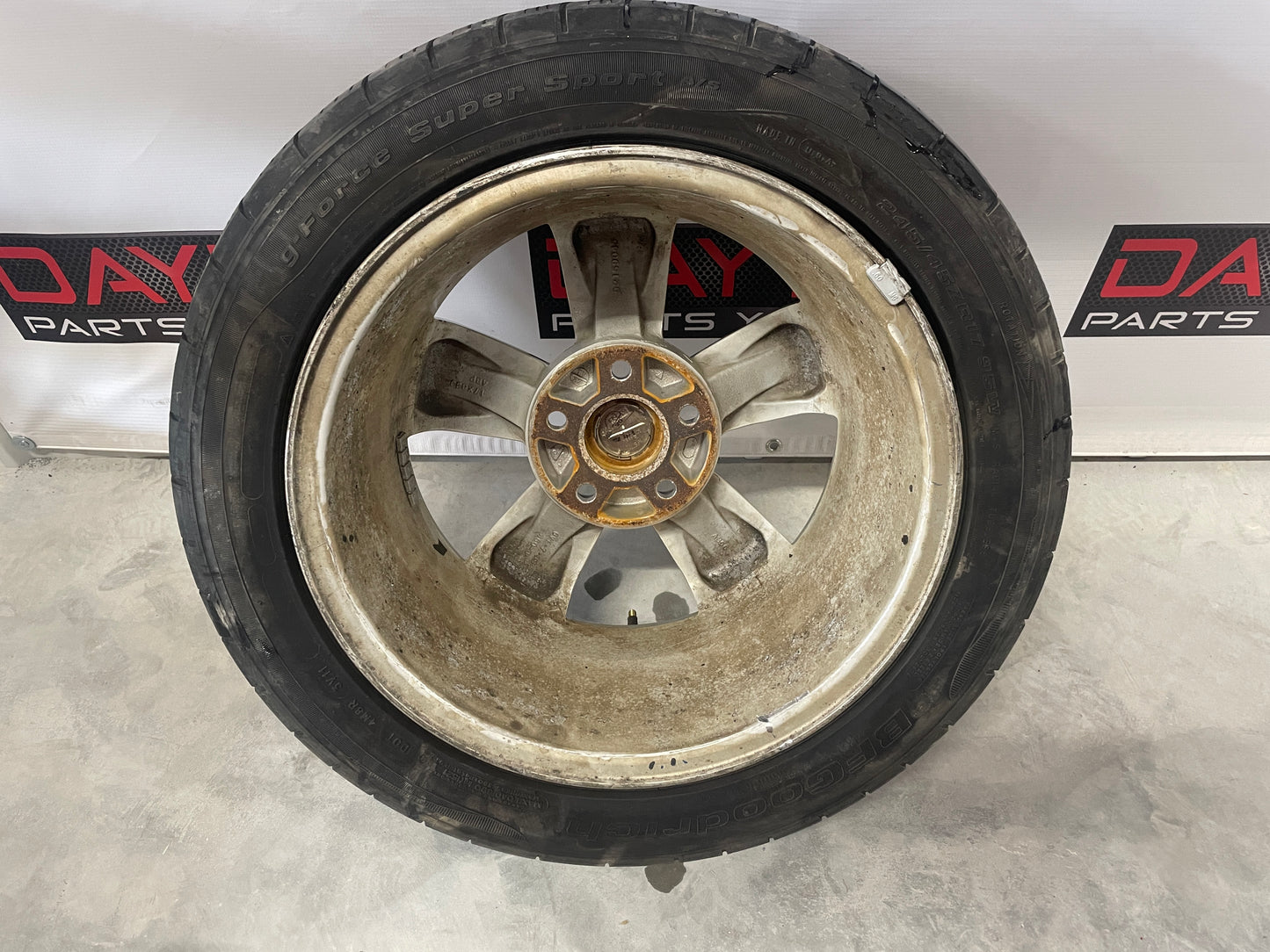 2006 Pontiac GTO Wheel & Tire 17X8 OEM