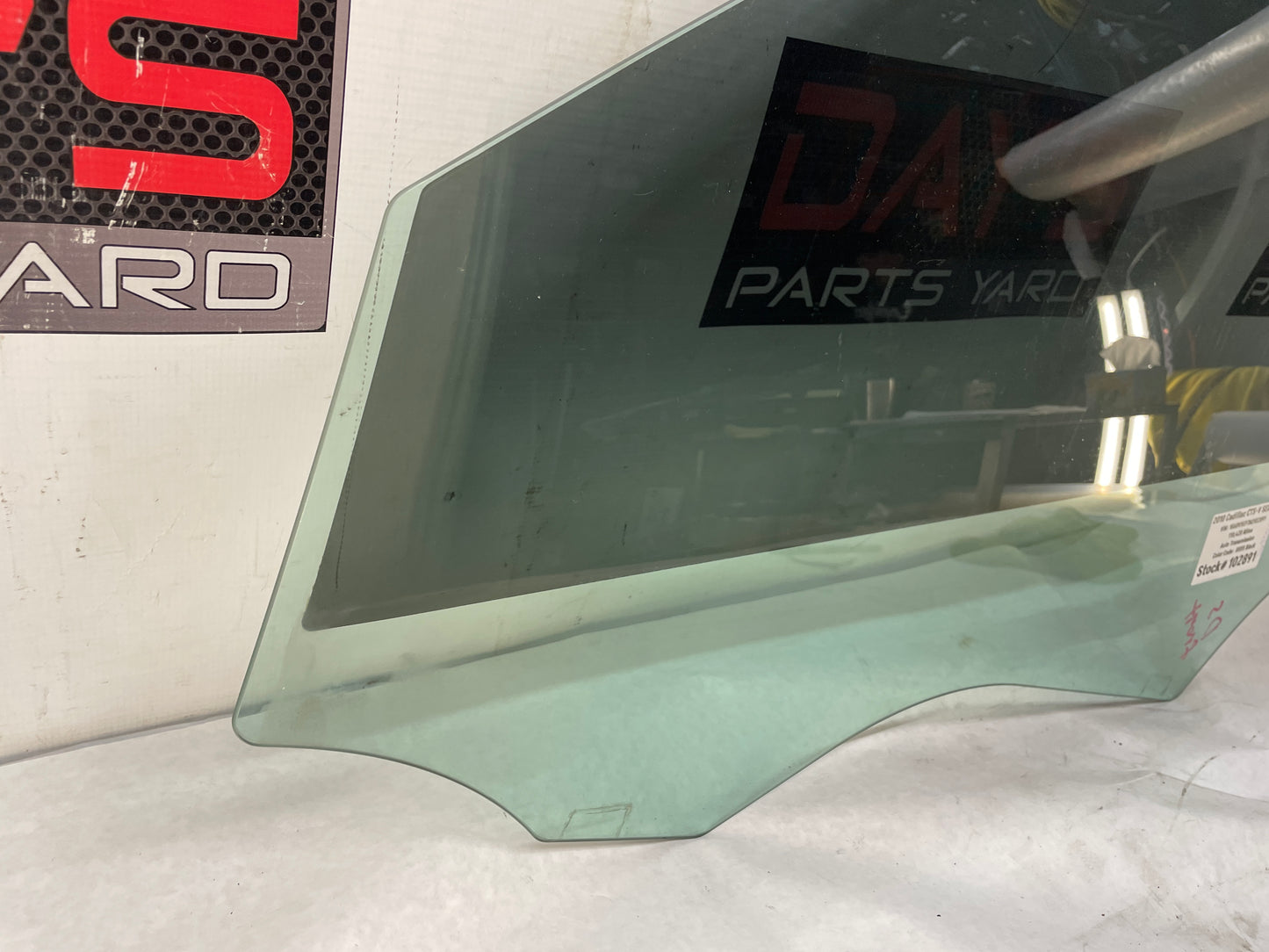 2010 Cadillac CTS-V Sedan LH Driver Front Door Window Glass OEM