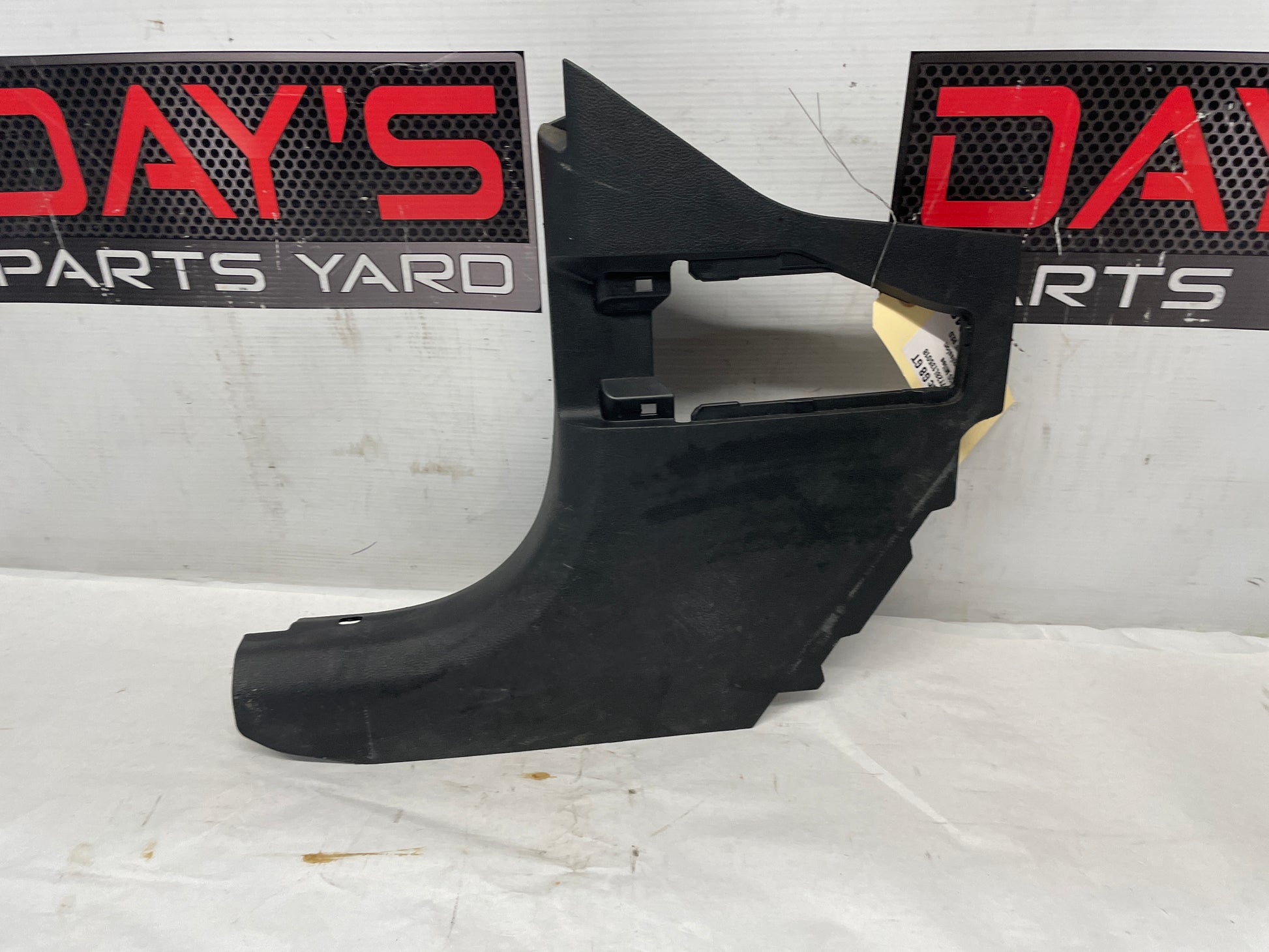 2008 Pontiac G8 GT LH Driver Kick Panel Under Dash Cover Trim  OEM - Day's Parts Yard