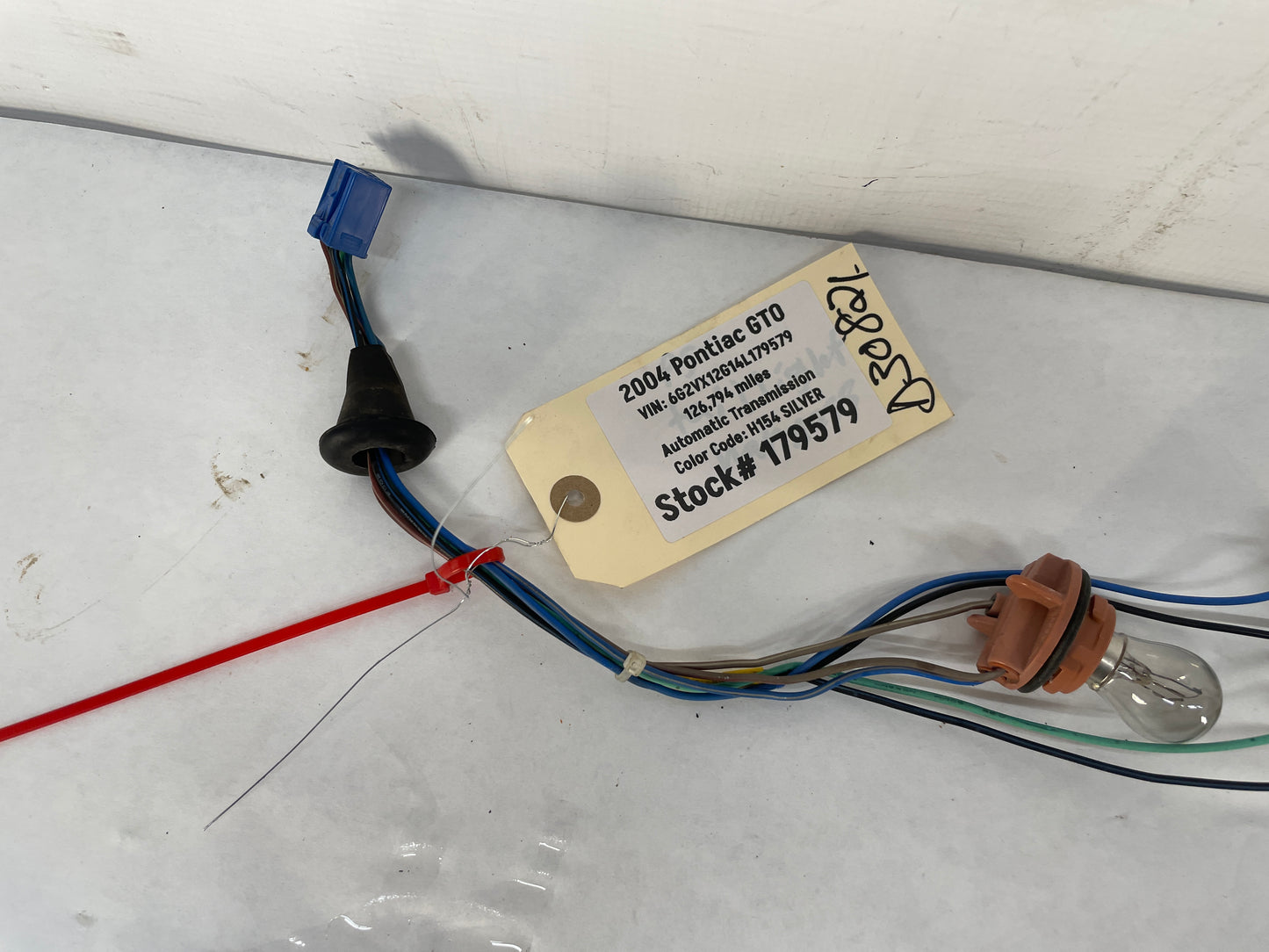 2004 Pontiac GTO RH Passenger Tail Light Taillight Wire Wiring Harness OEM