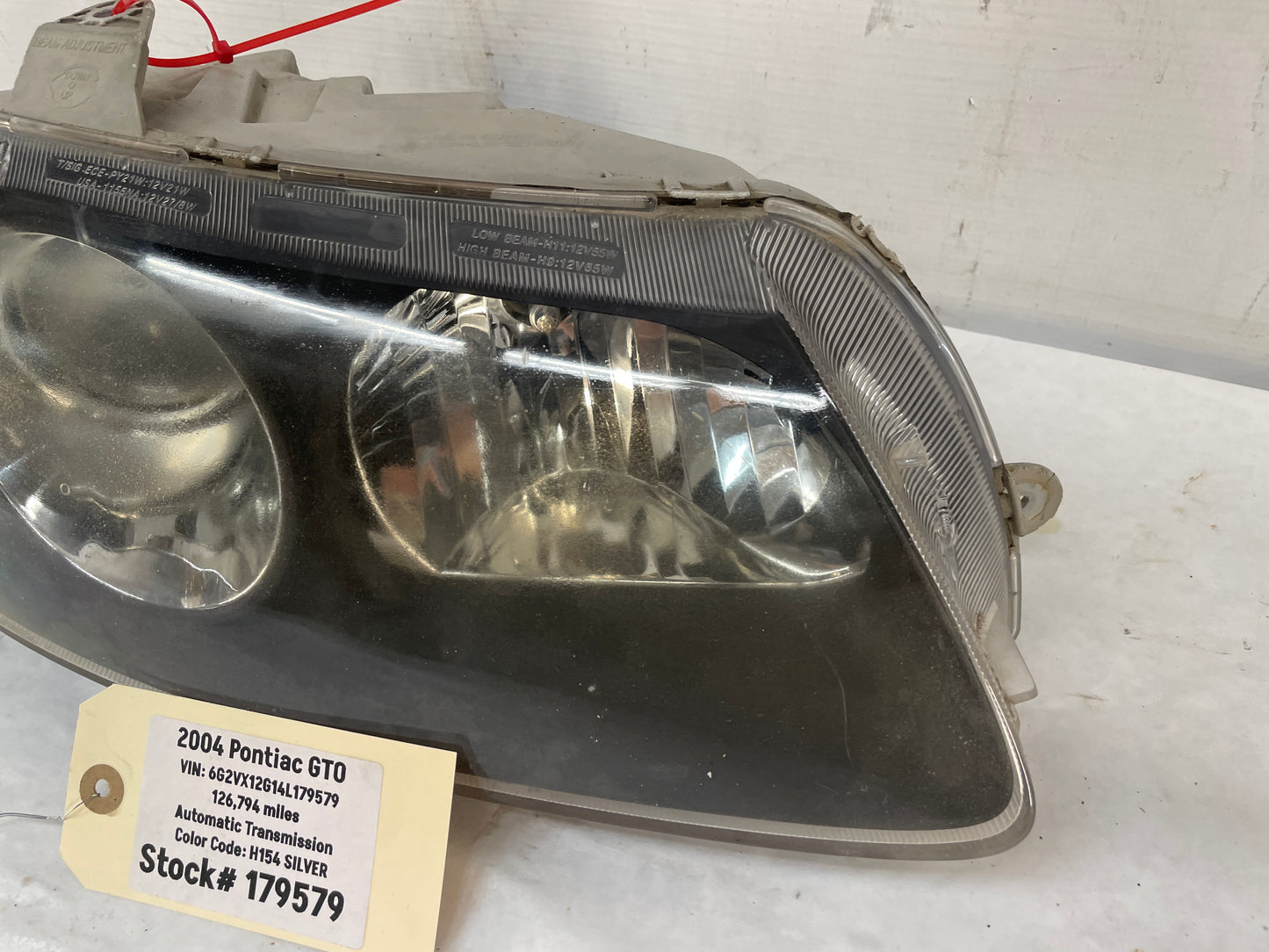 2004 Pontiac GTO RH Passenger Head Light Headlight Lamp OEM