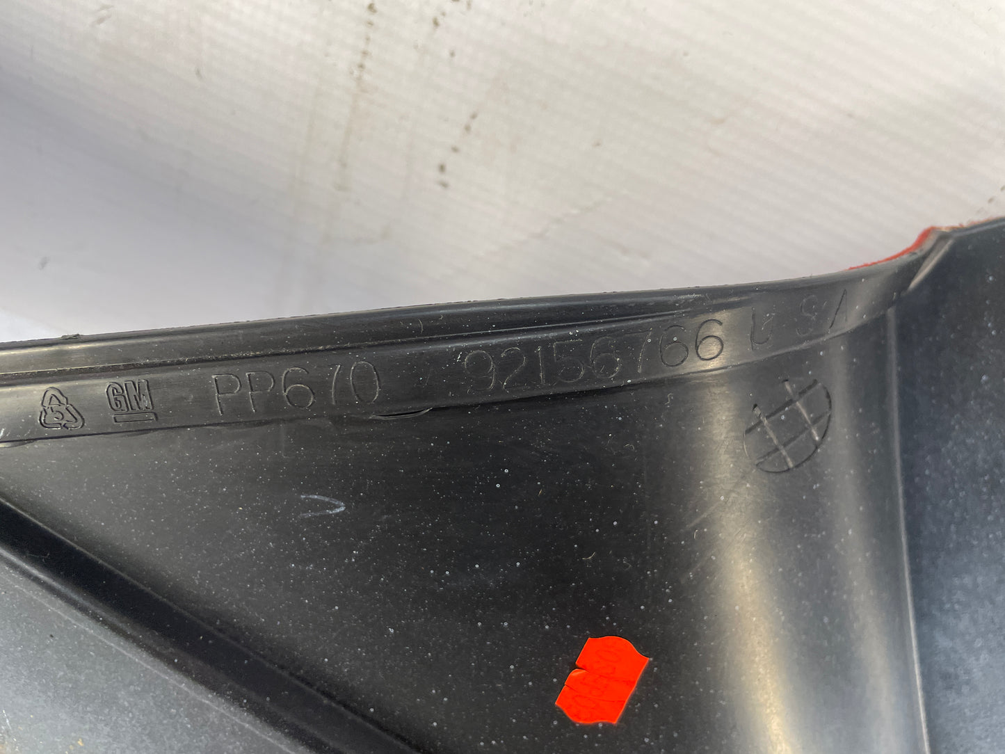 2004 Pontiac GTO LH Driver Center Console Suede Insert Trim Panel OEM Red