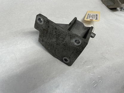 2006 Pontiac GTO RH & LH Engine Motor Mount Bracket Stands OEM - Day's Parts Yard