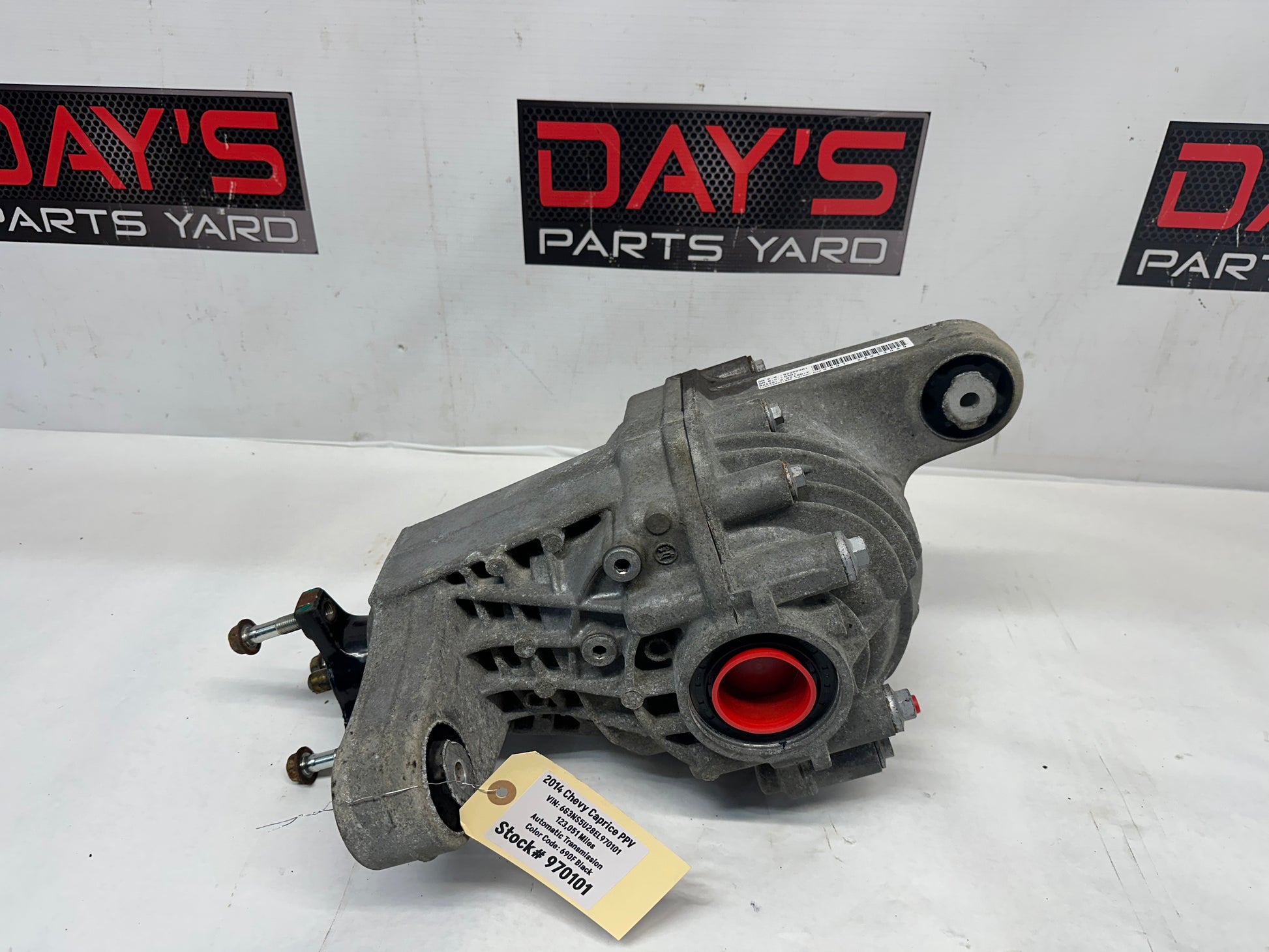 2014 Chevy Caprice PPV Rearend Rear End Diff Differential Carrier 2.92 LSD OEM - Day's Parts Yard