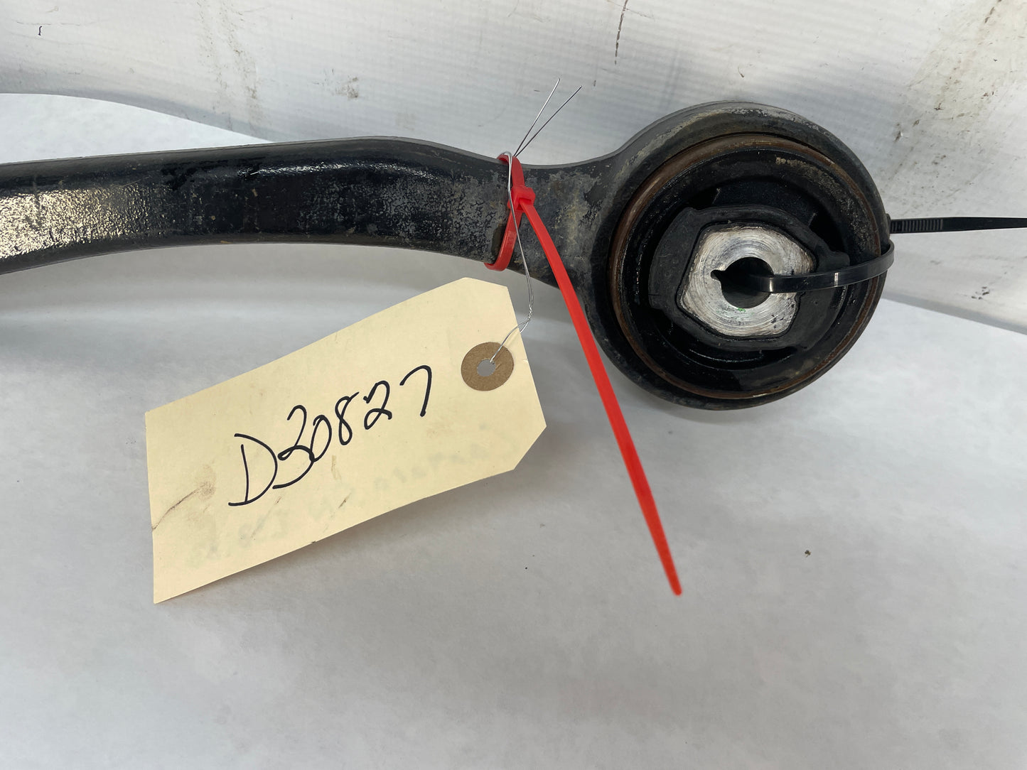 2013 Chevy Camaro SS RH Passenger Front Suspension Lower Control Arm OEM - Day's Parts Yard