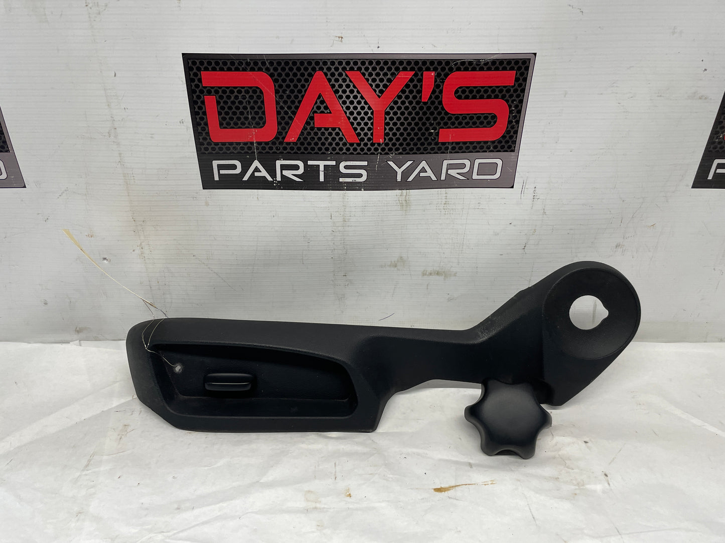 2008 Pontiac G8 GT LH Driver Seat Control Trim Panel w/ Lumbar Knob OEM