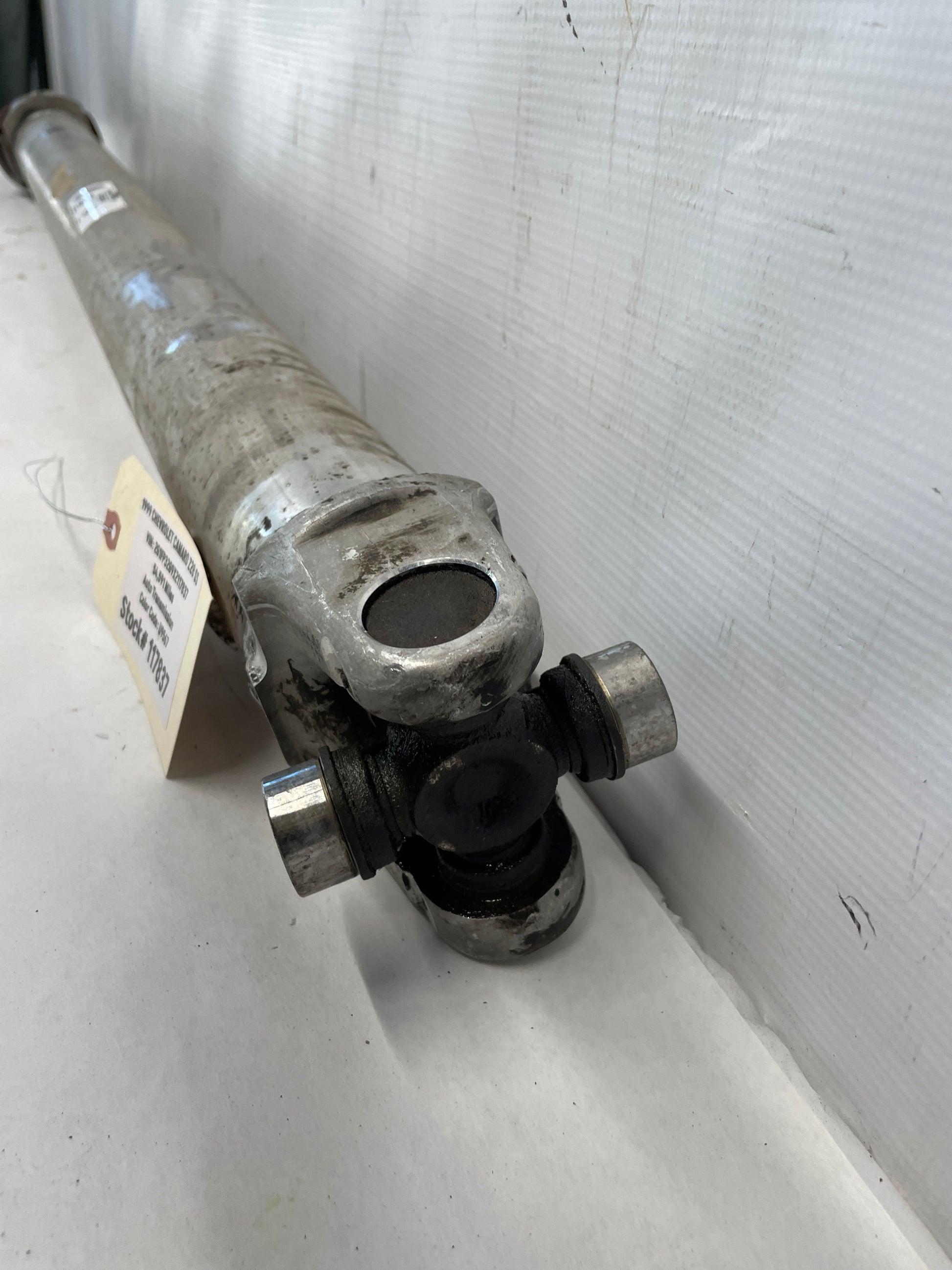 1999 Chevy Camaro Z28 SS Aluminum Driveshaft Drive Prop Shaft OEM - Day's Parts Yard