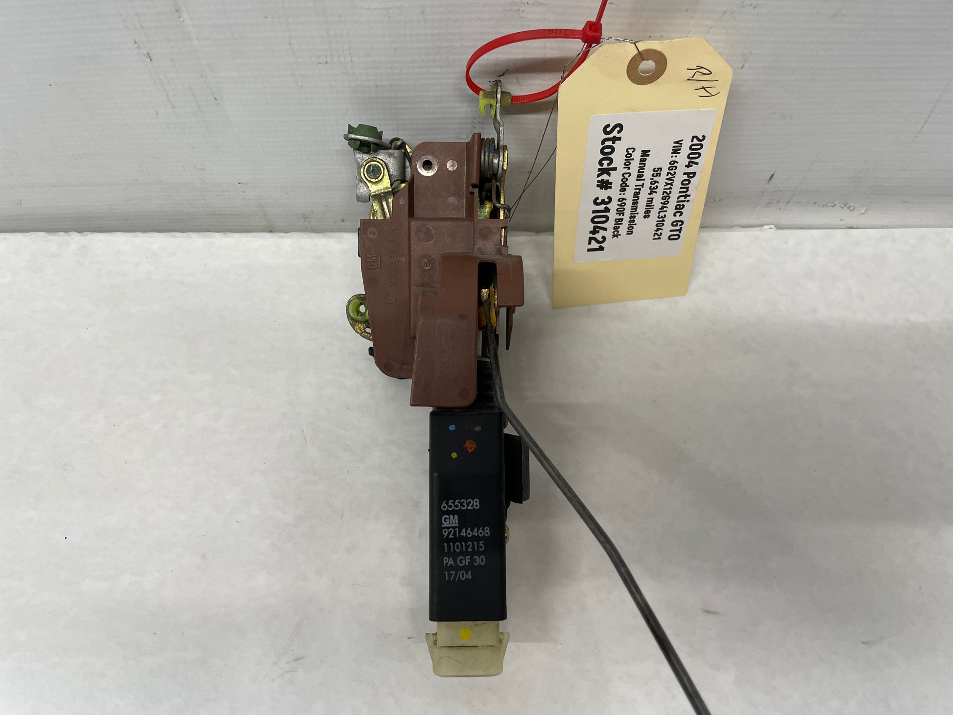 2004 Pontiac GTO RH Passenger Door Lock Actuator Assembly OEM - Day's Parts Yard