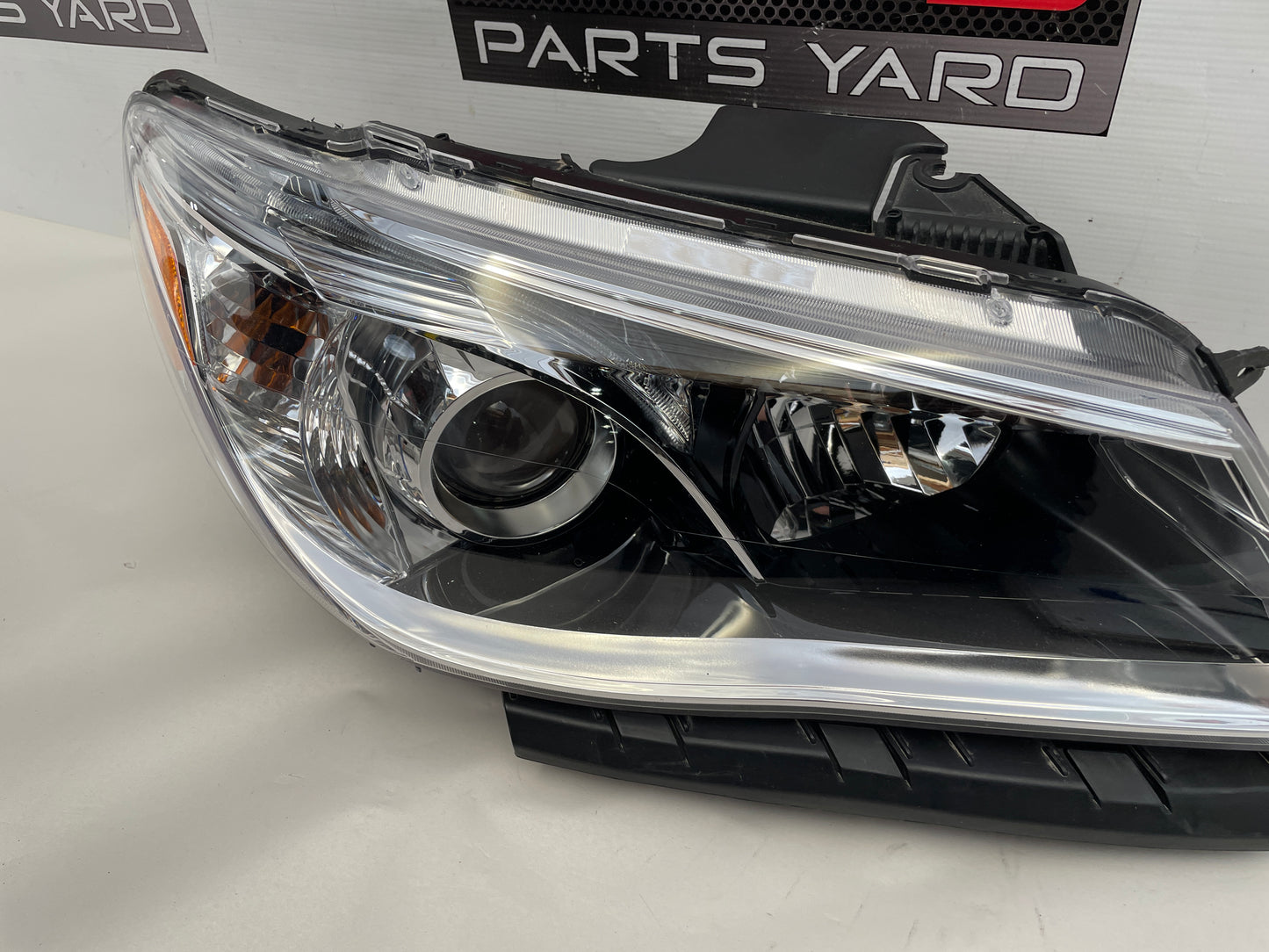 2014 Chevy SS Sedan RH Passenger Head Light Headlight OEM