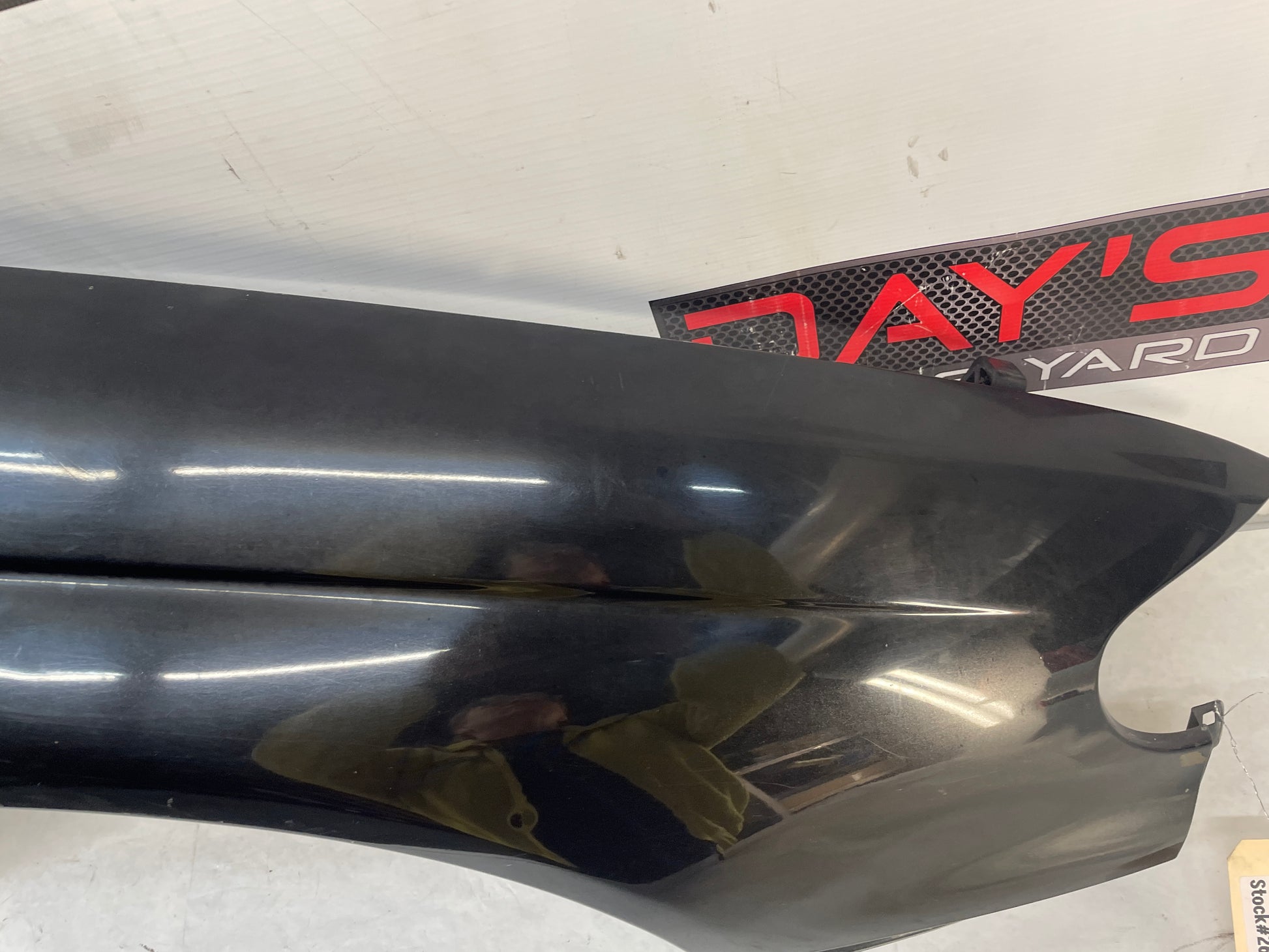 2004 Pontiac GTO RH Passenger Front Fender Black OEM - Day's Parts Yard