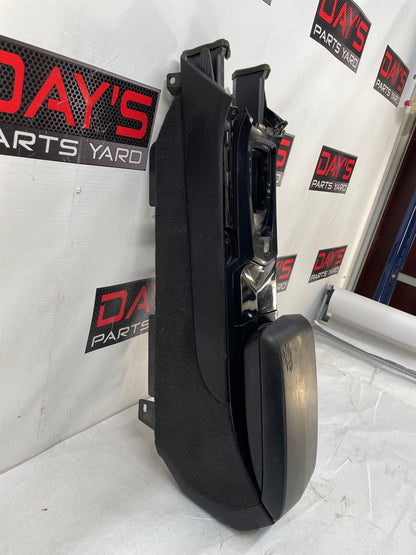 2010 Cadillac CTS-V Sedan Center Console w/ Automatic Shifter OEM