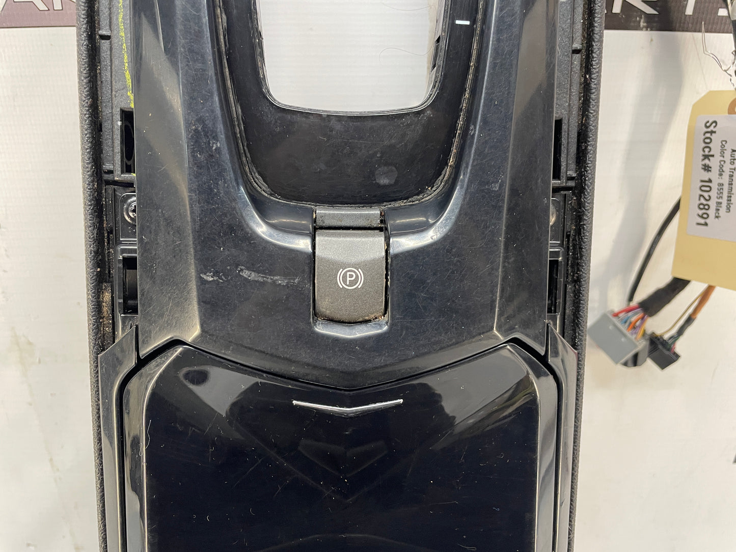 2010 Cadillac CTS-V Sedan Center Console w/ Automatic Shifter OEM